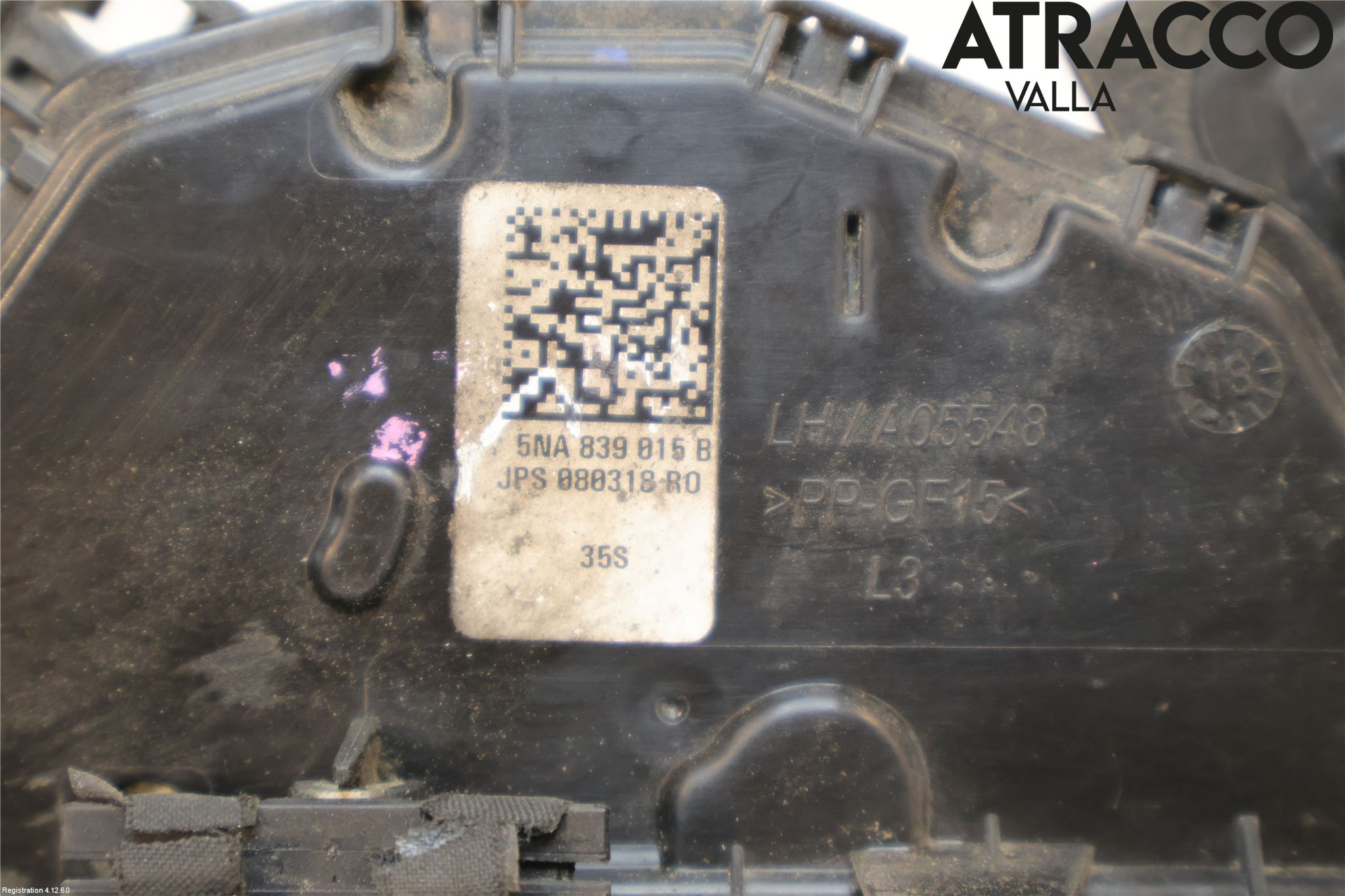 Volkswagen VW PASSAT 15-19 Låskista-Dörrlås