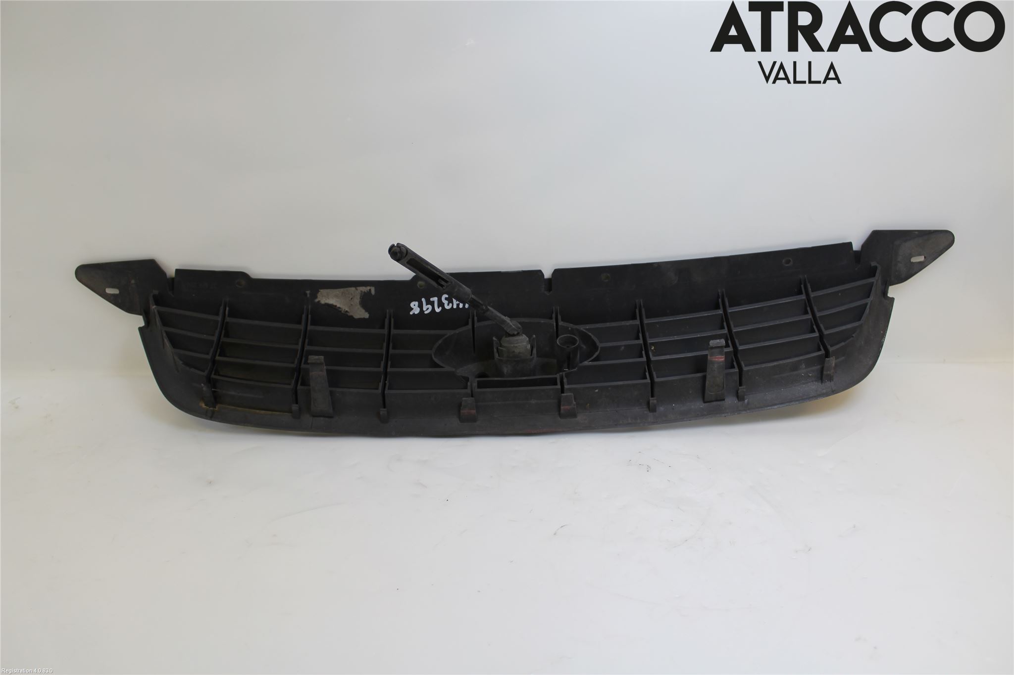 Ford FOCUS 08-11 Grill Komp