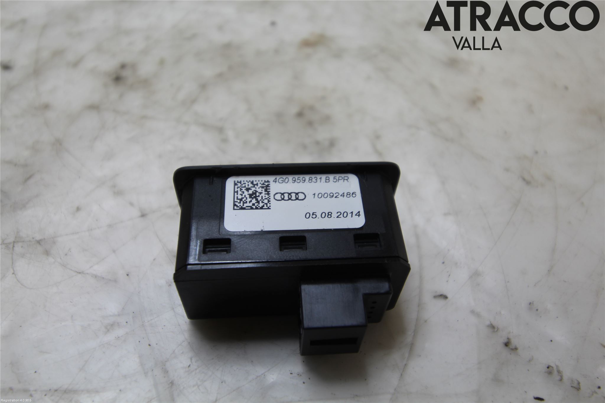 Audi A6 ALLROAD 12-18 Strömställare Baklucka