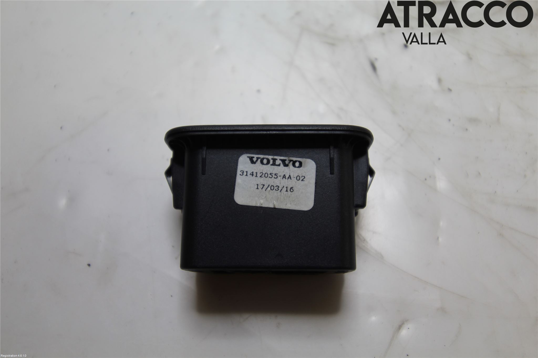 Volvo XC70 14-16 Strömställare Baklucka