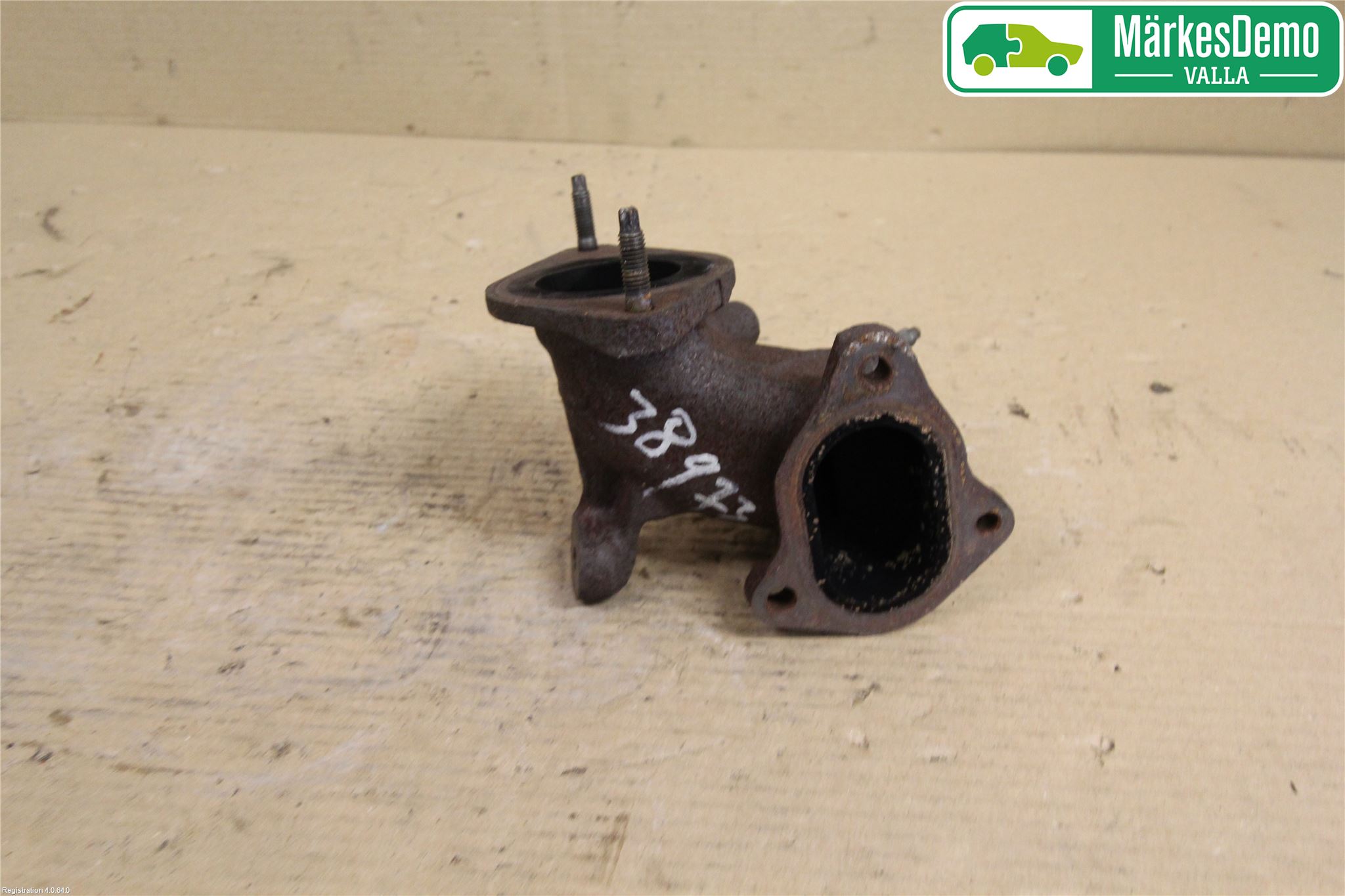 Renault CLIO III  09-12 Avgas Främre Rör