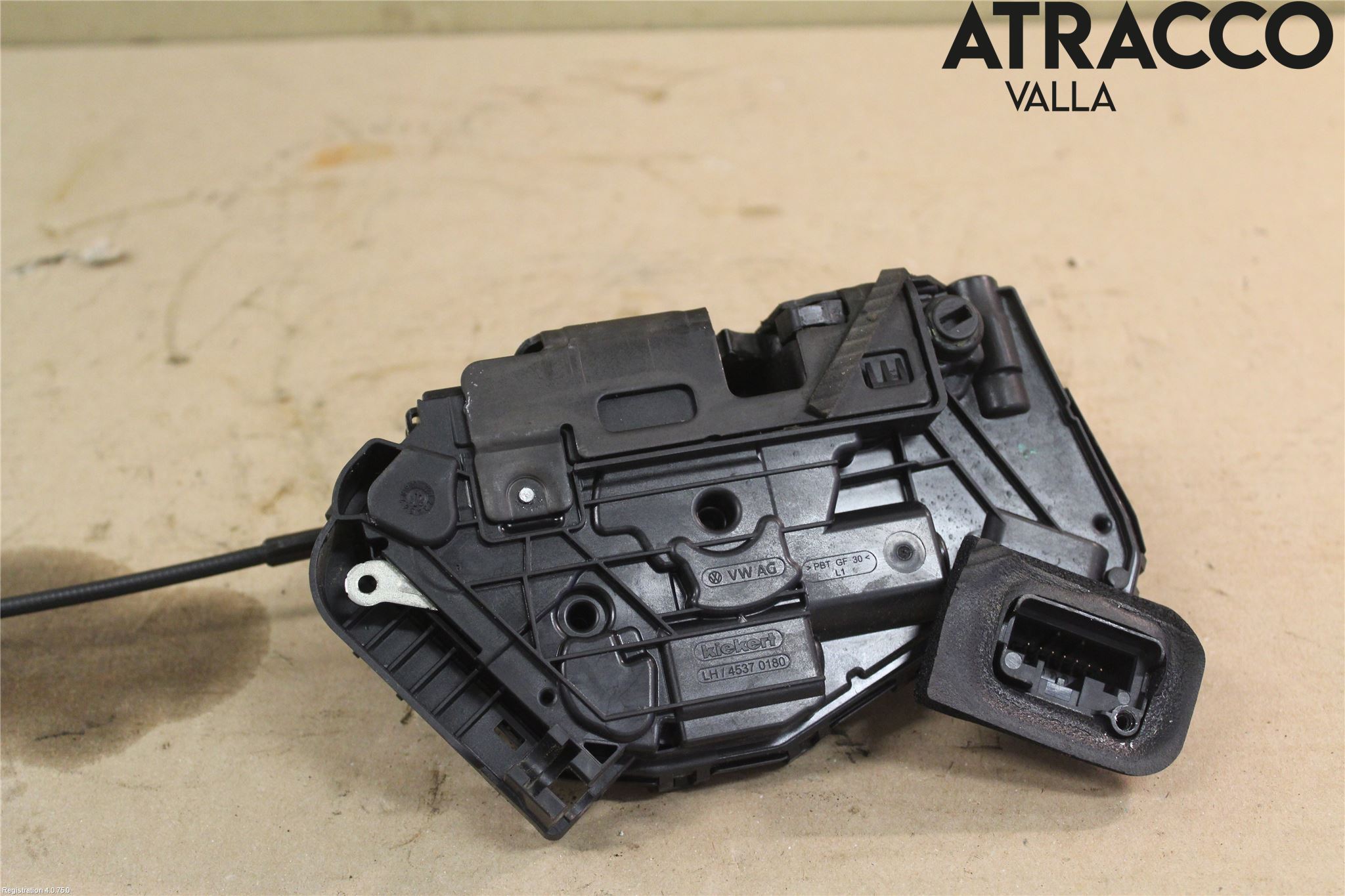 Skoda FABIA 15-21 Låskista-Dörrlås