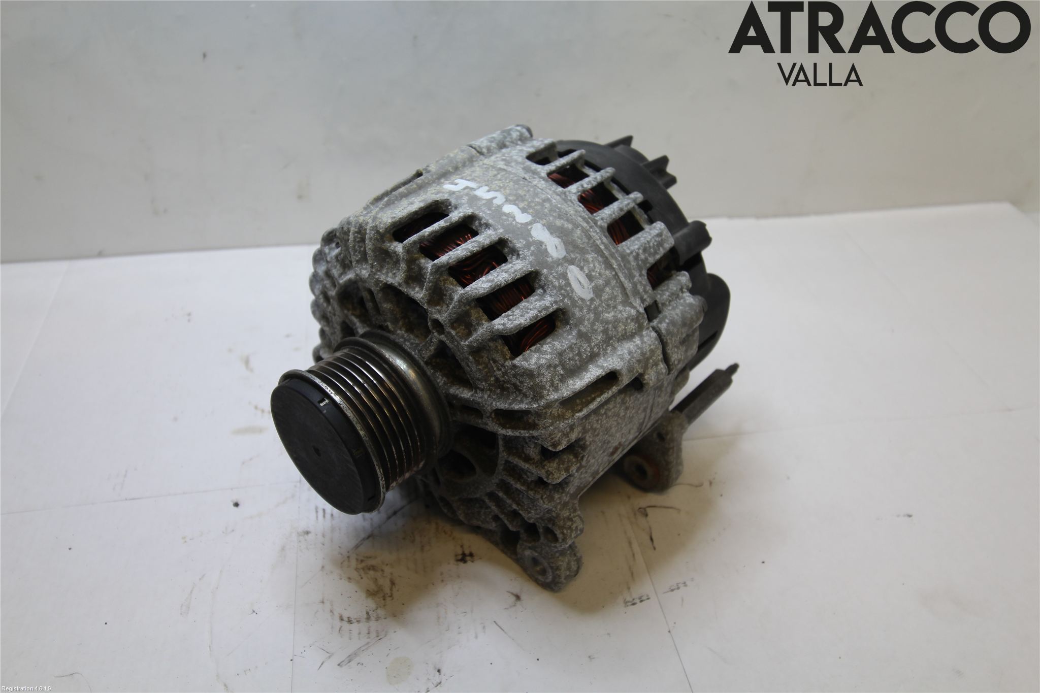 Volkswagen VW GOLF VI 09-13 Generator