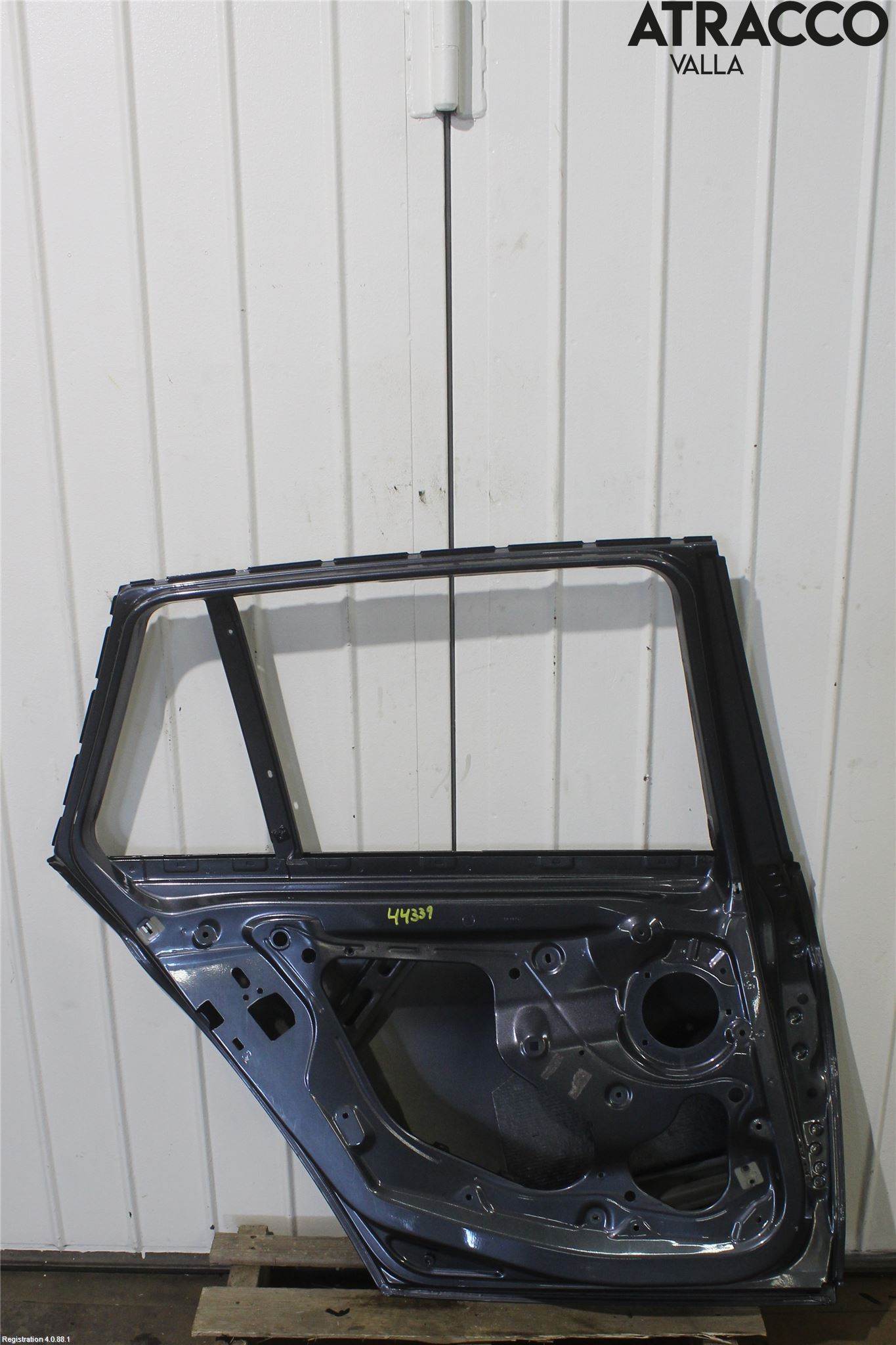 BMW 3 F30/F31/F80 12-19 Dörr Bak Vänster