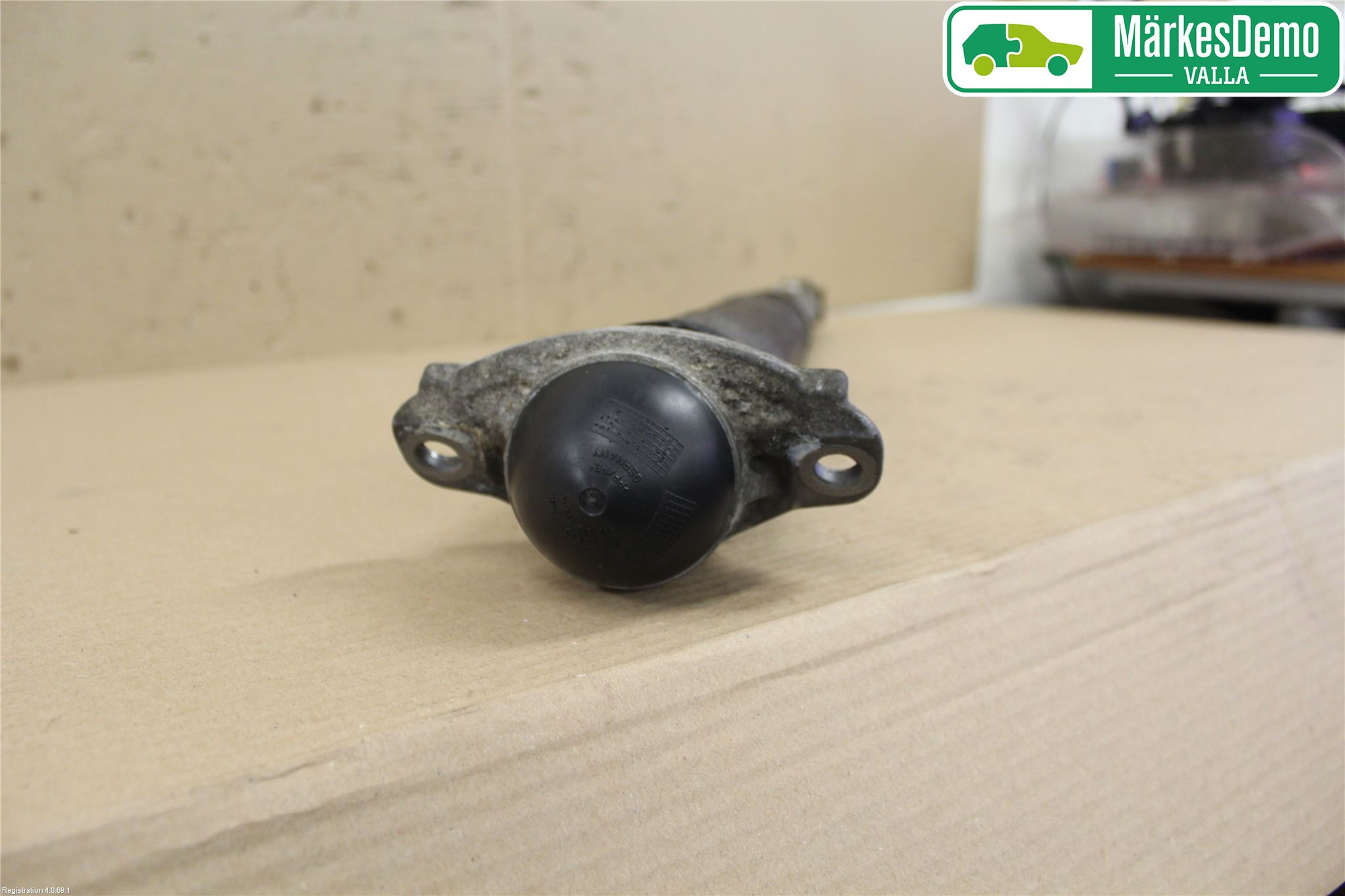 Volkswagen VW GOLF / E-GOLF VII 13-20 Stötdämpare Bak