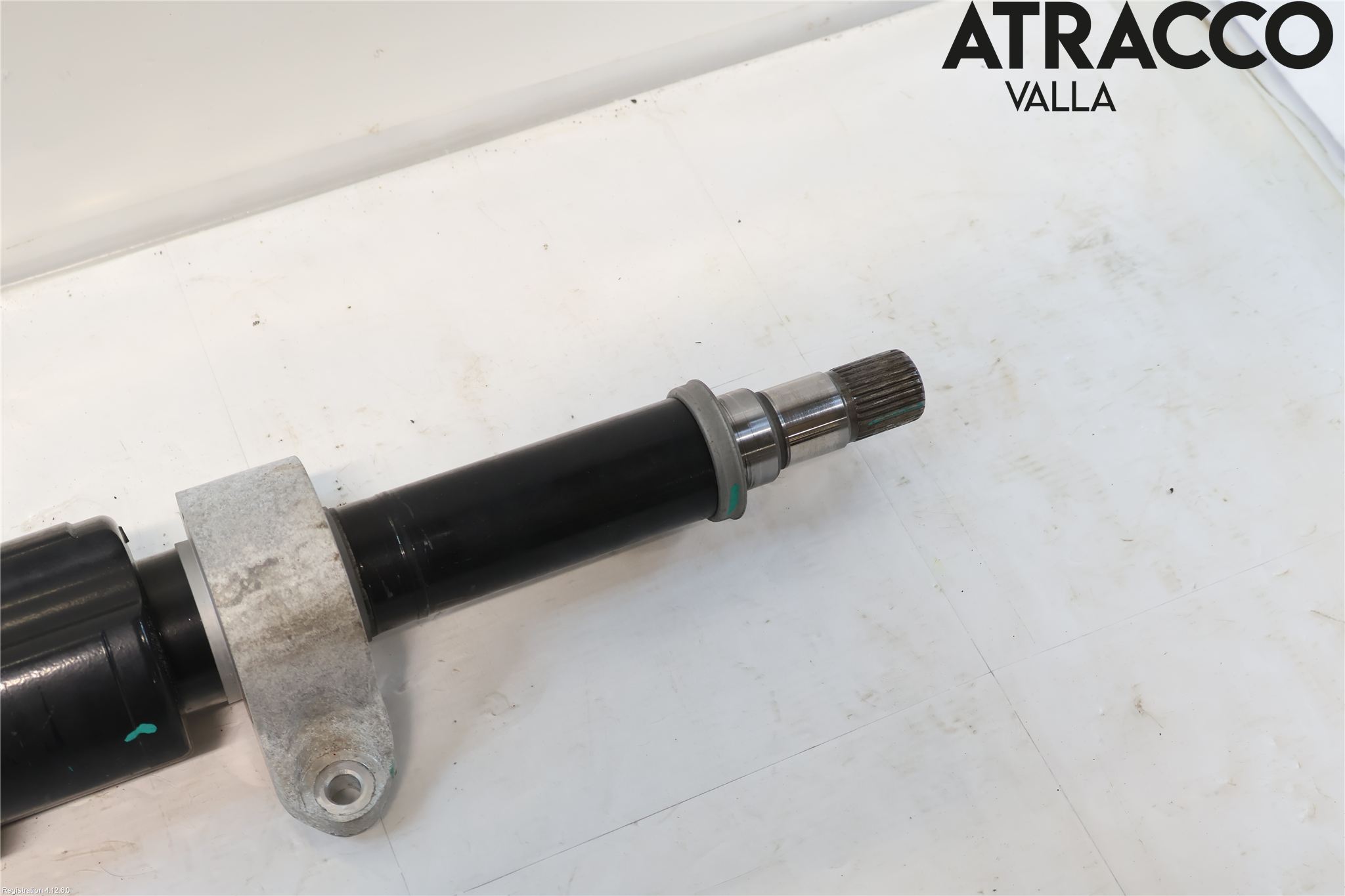 Ora FUNKY CAT 22-23 Drivaxel Fram Höger
