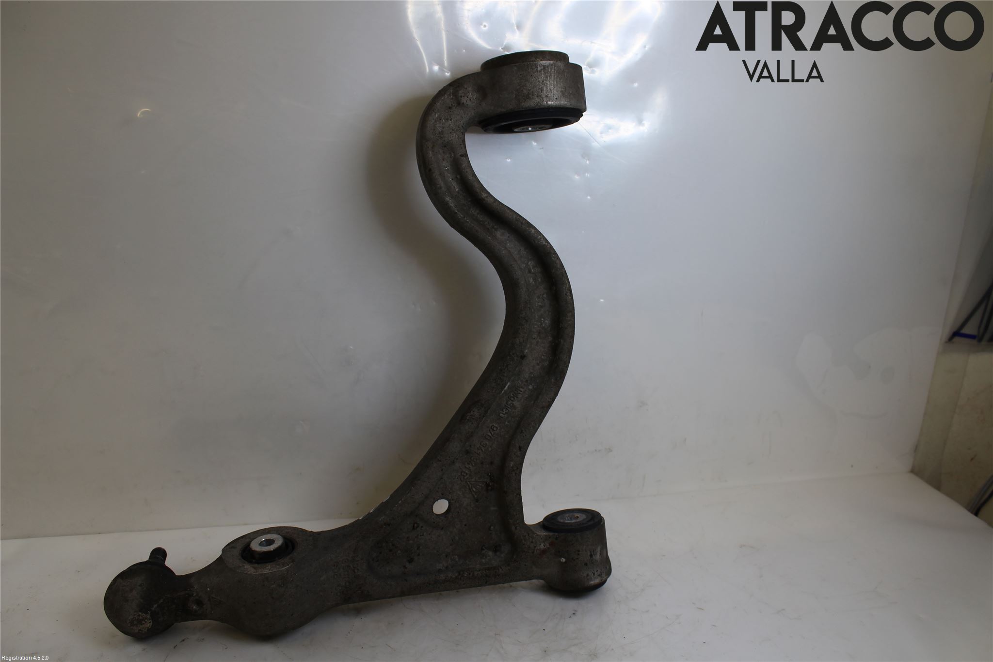 Porsche PANAMERA 09- Bärarm Fram Undre Vä