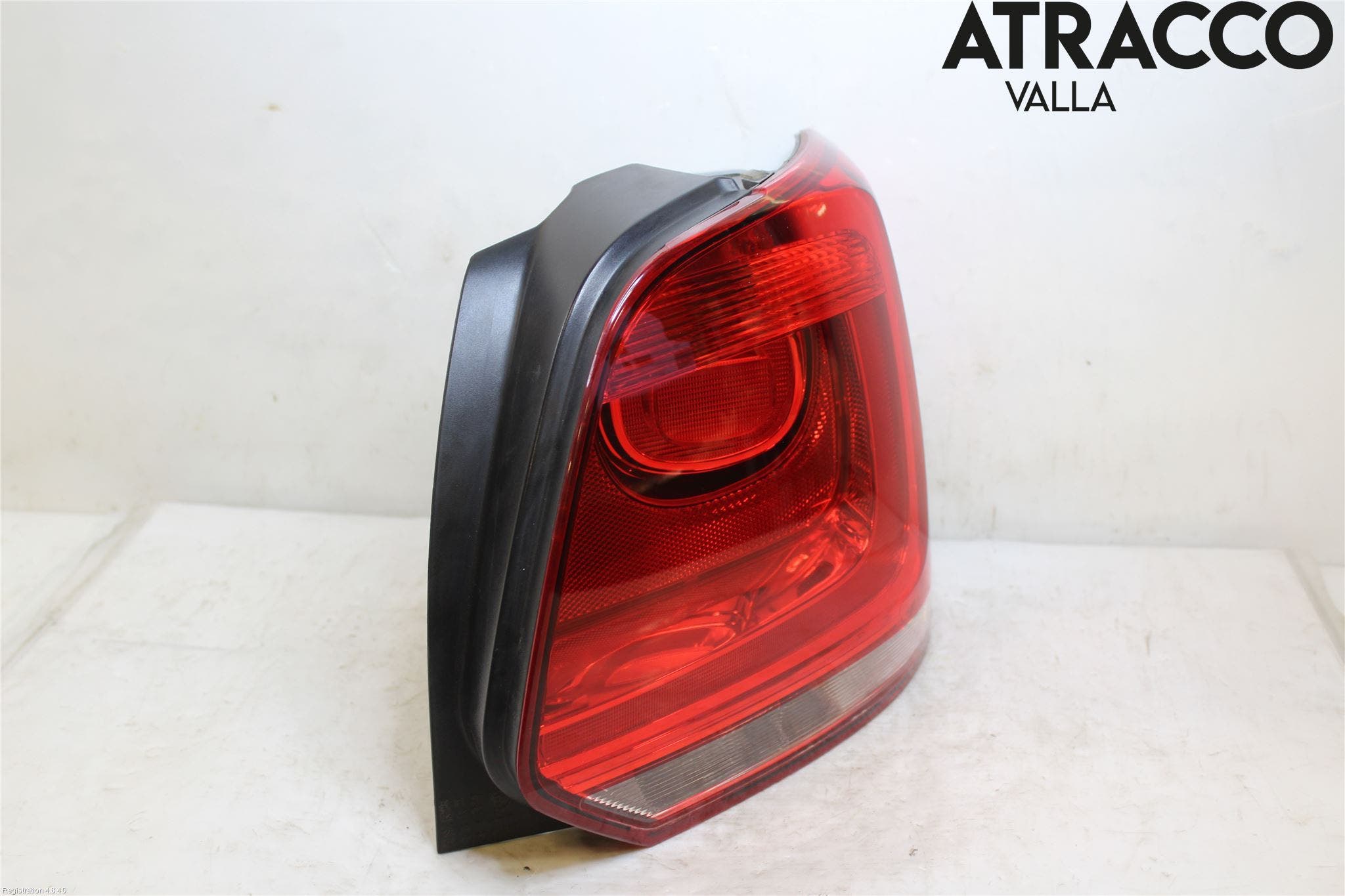 Volkswagen VW POLO 10-17 Bakljus Höger