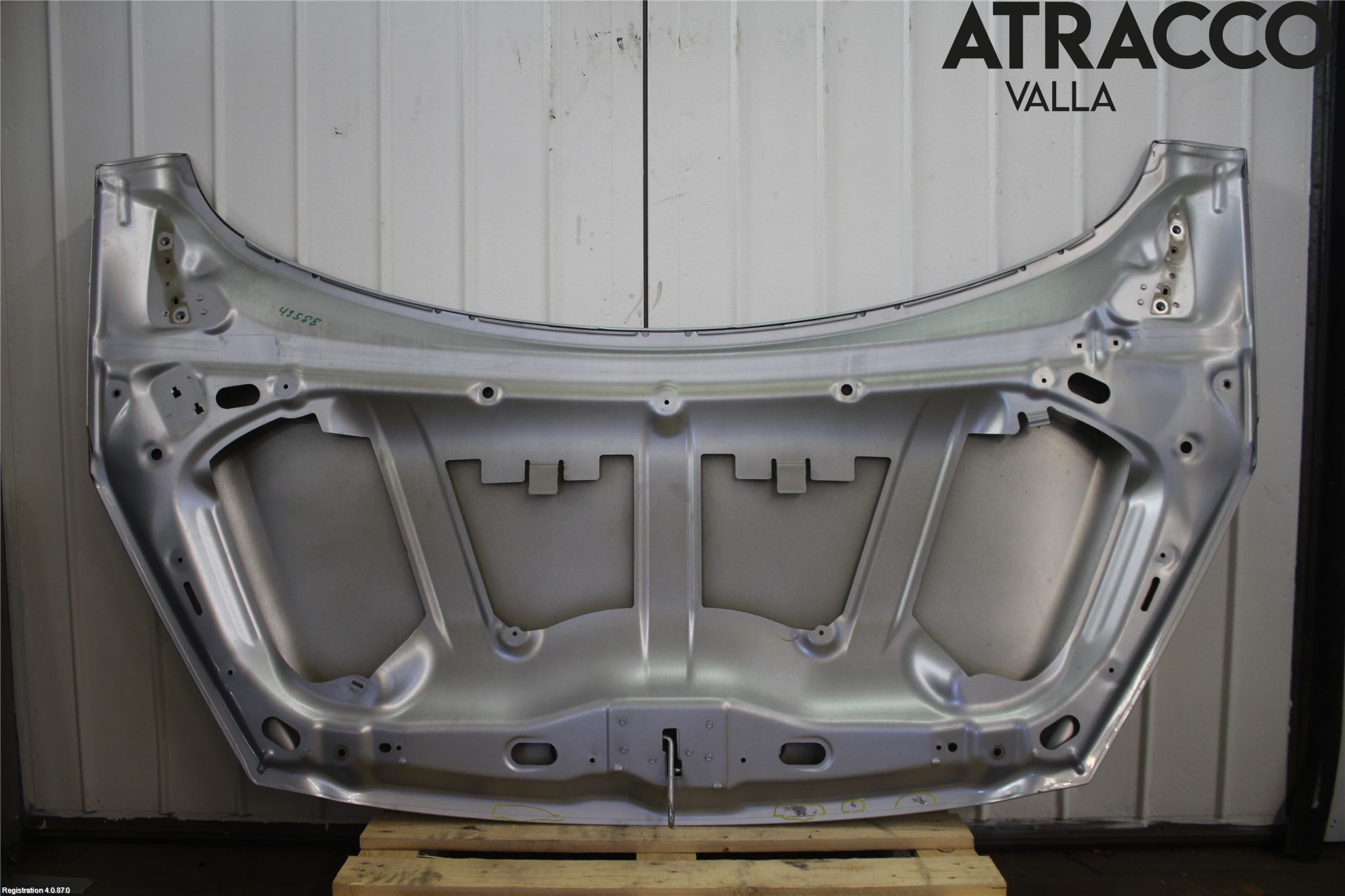 Peugeot 3008 09-16 Huv Fram