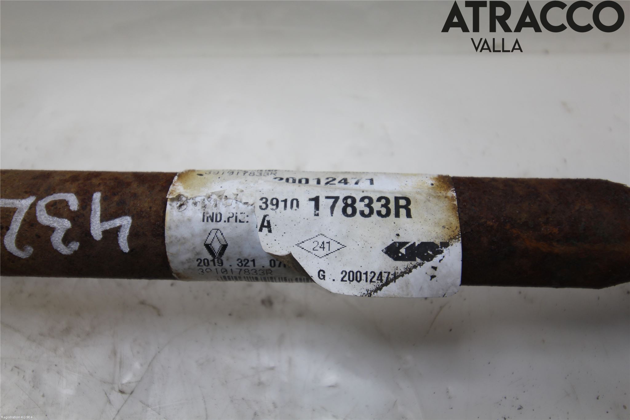 Nissan NV250 20-22 Drivaxel Fram Vänster