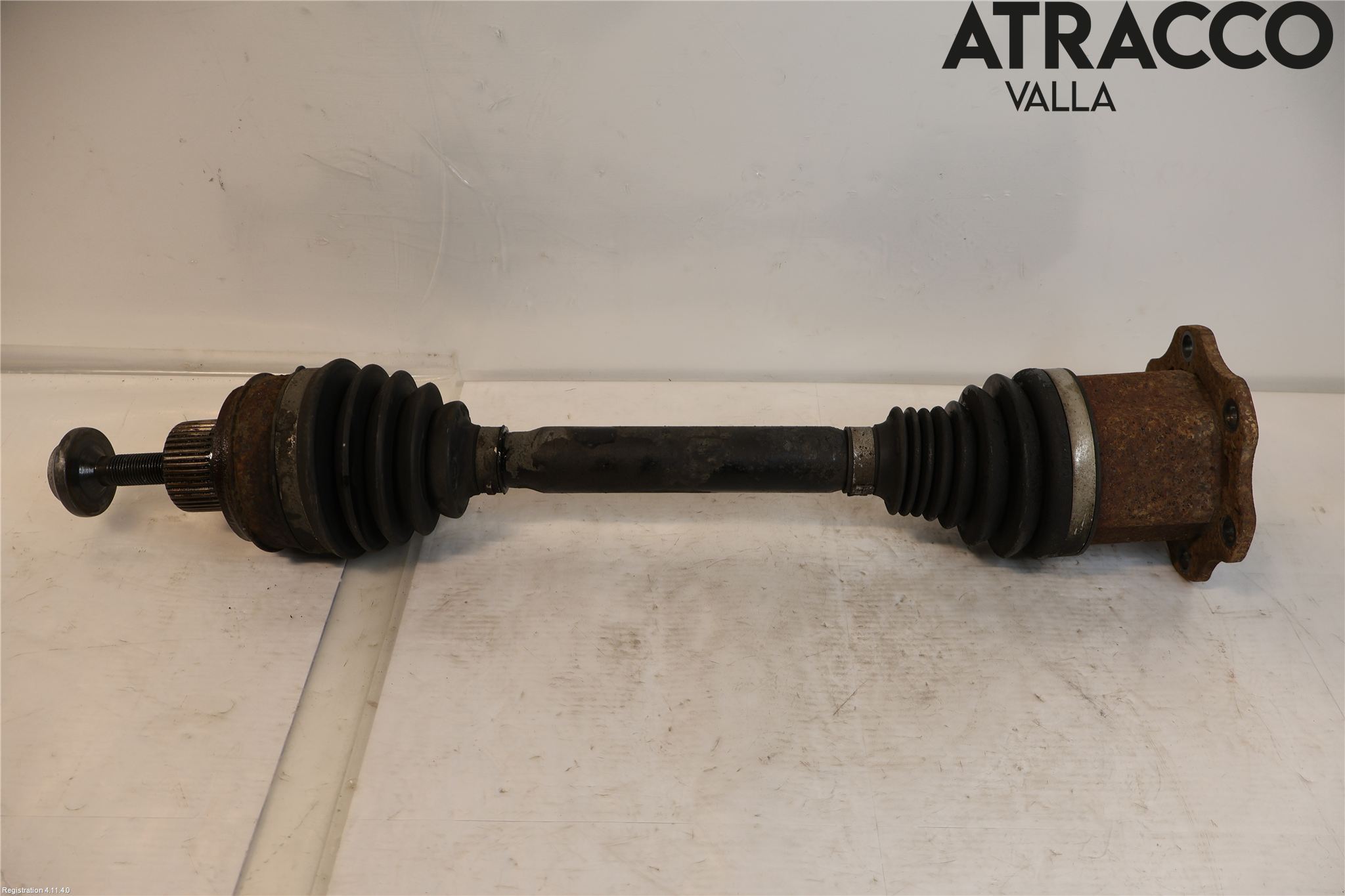 Audi A4 12-15 Drivaxel Fram Höger