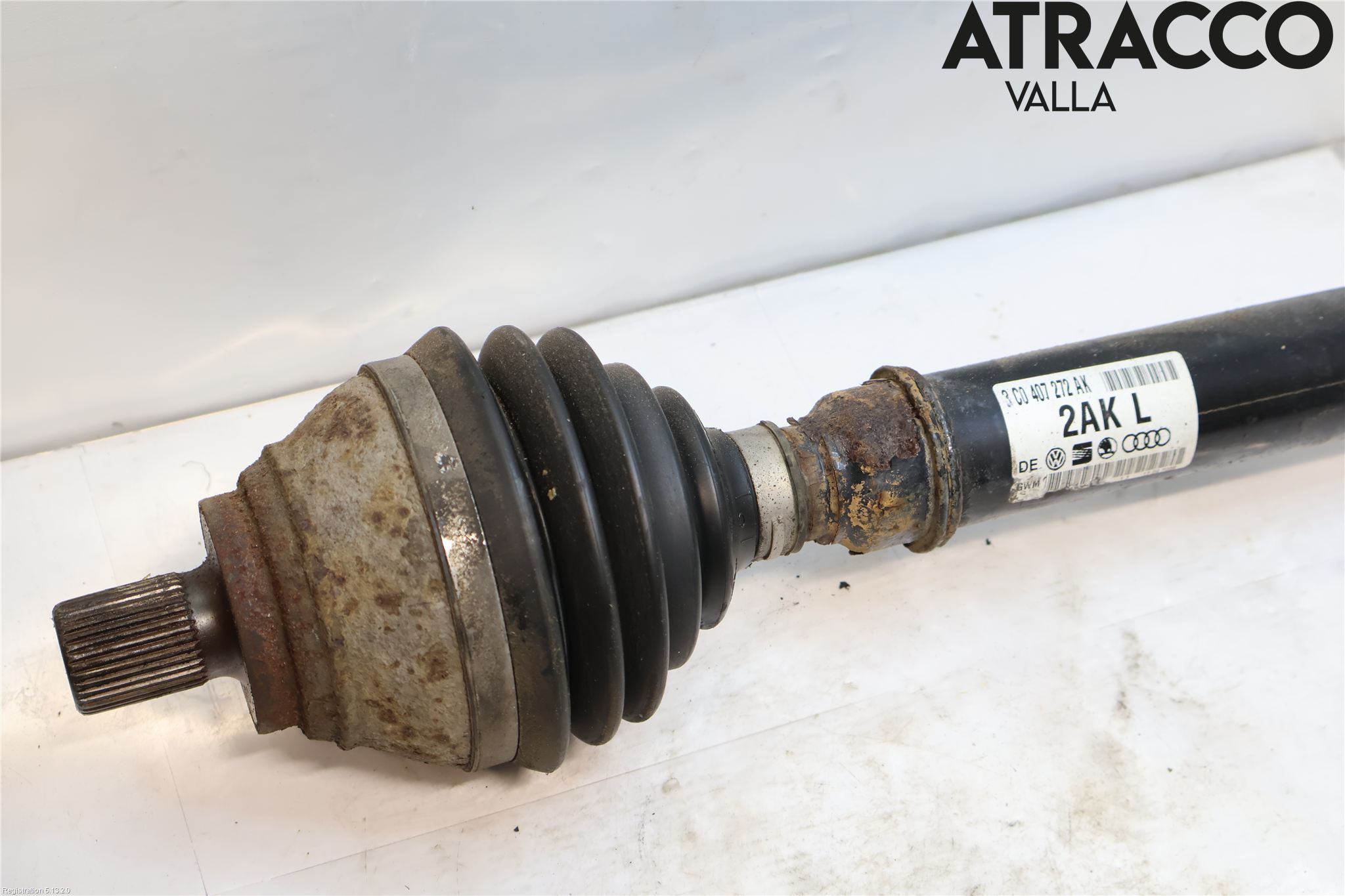 Volkswagen VW PASSAT CC 08-16 Drivaxel Fram Höger