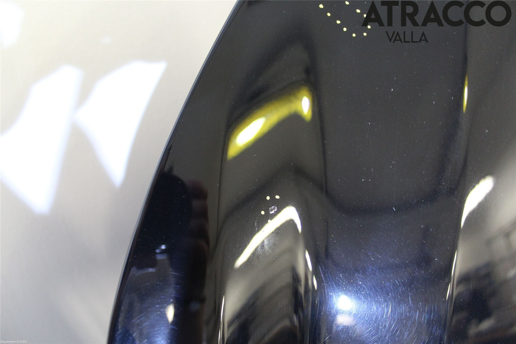 Maserati GHIBLI Huv Fram