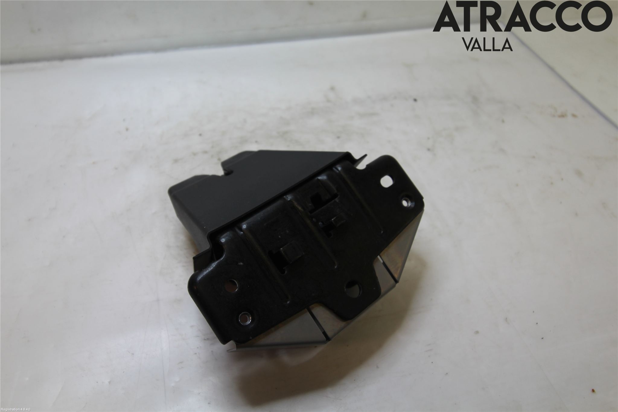 Volvo XC60 18- Låskista Baklucka