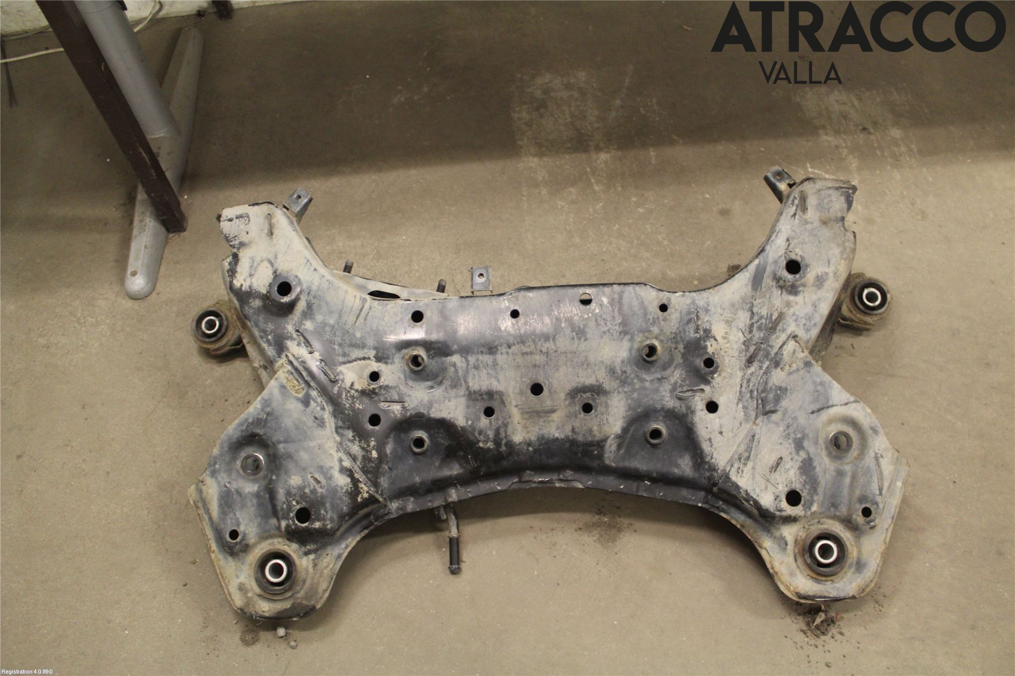 Hyundai i40 08-15 Framvagnsbalk