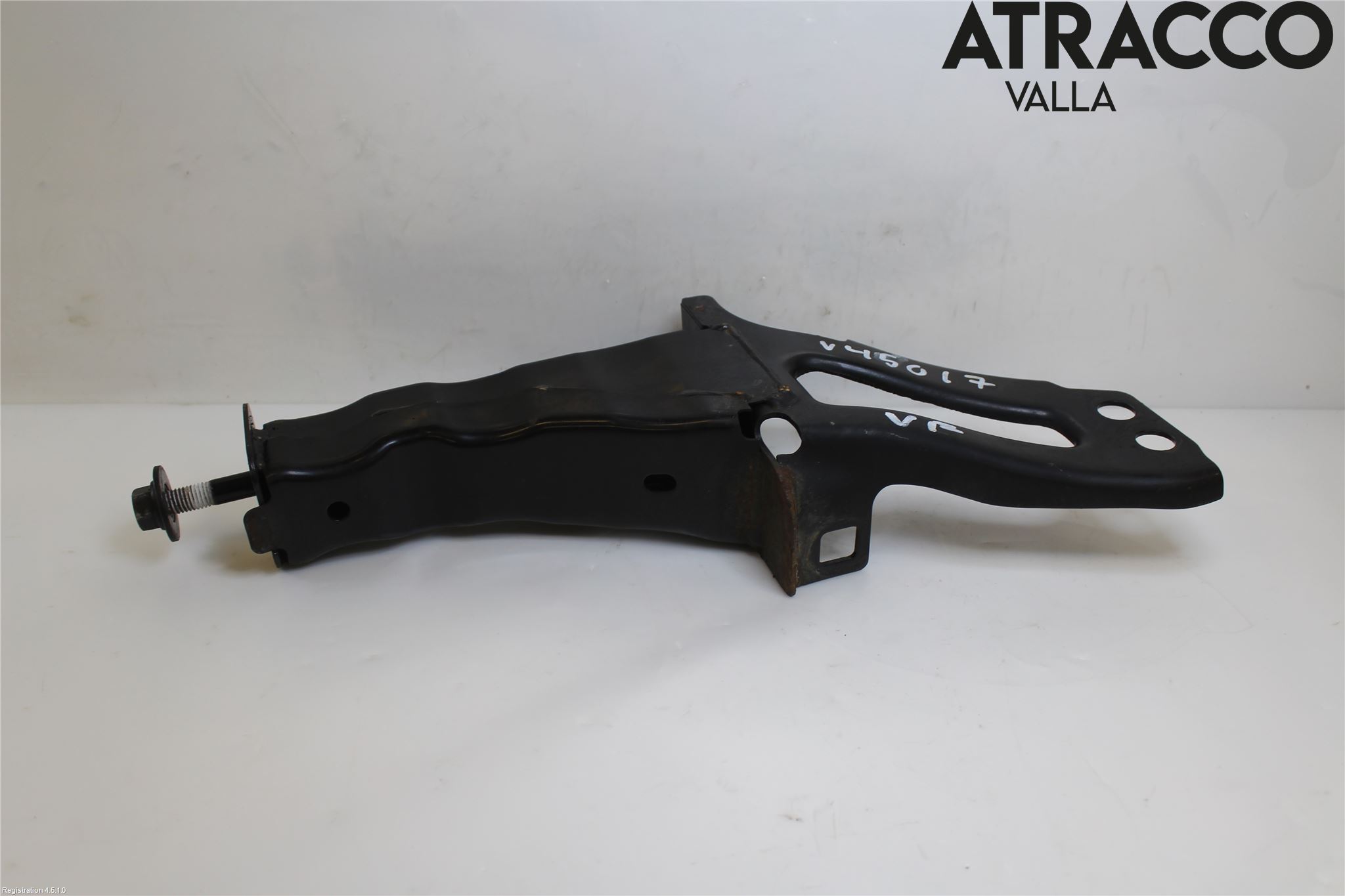 Volvo XC70 14-16 Stötfångarbärjärn Fram