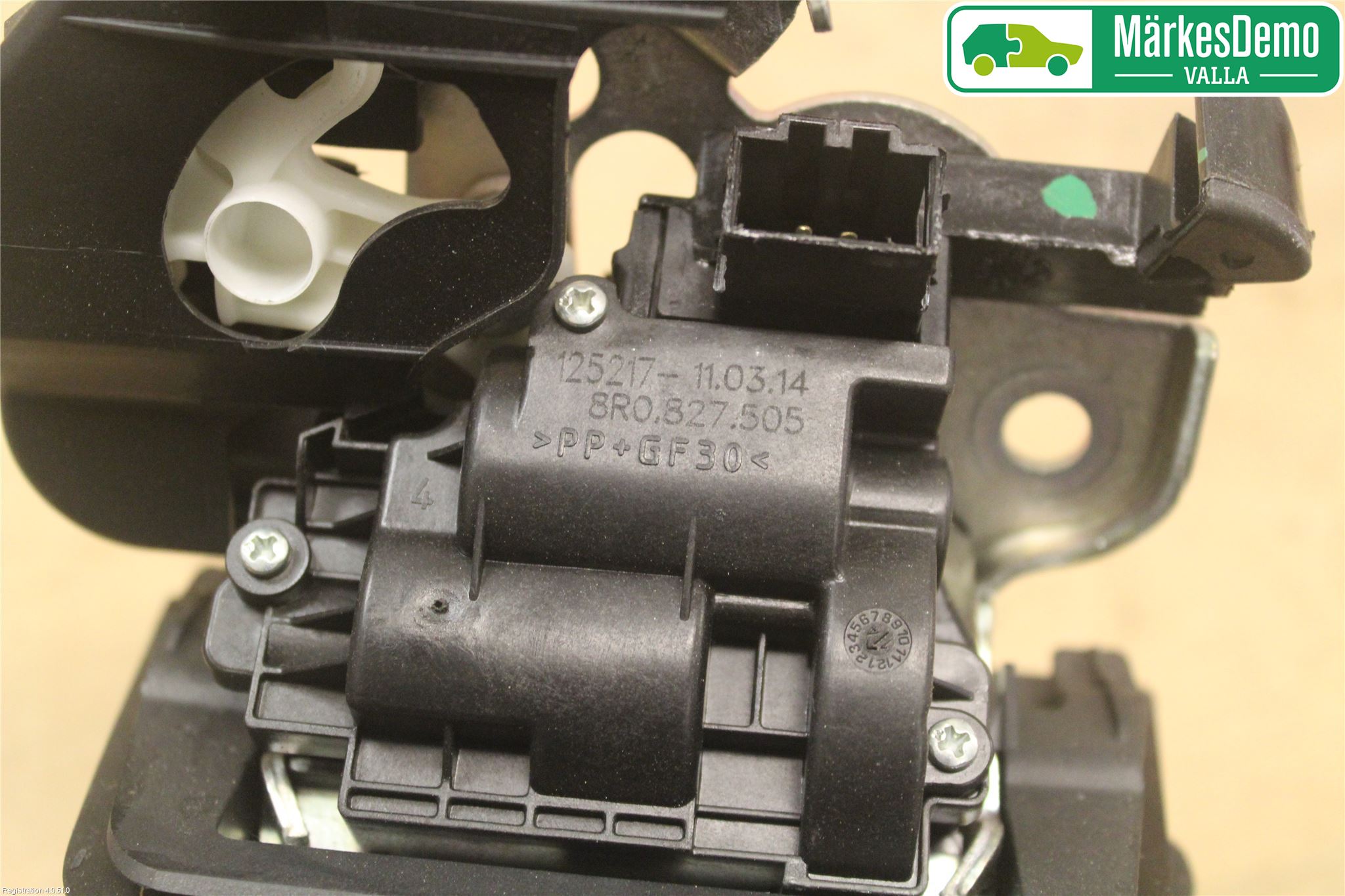 Audi A6 ALLROAD 12-18 Låskista Baklucka