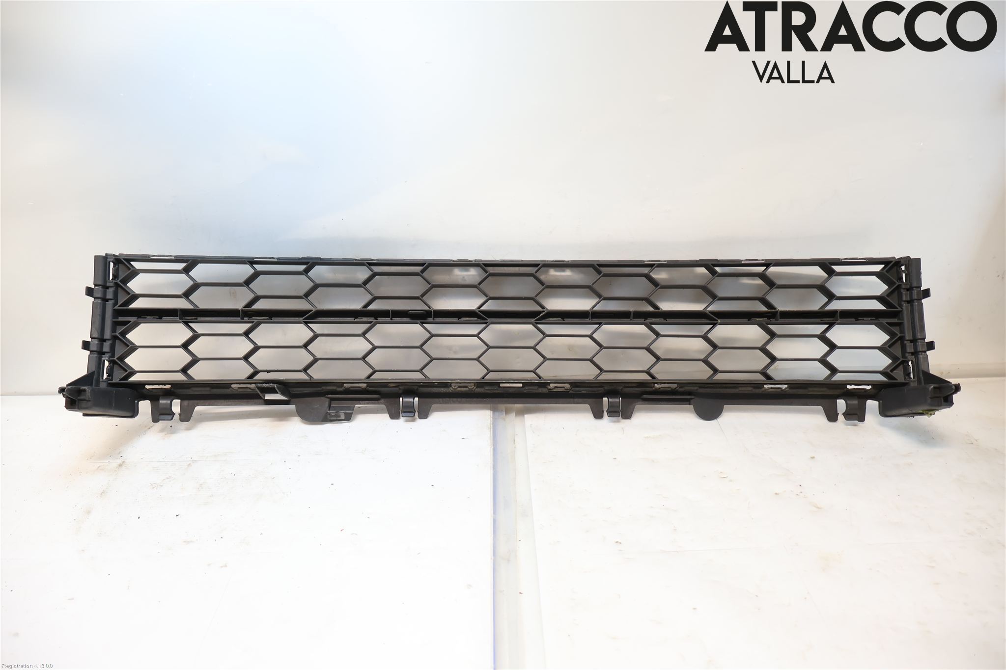 Skoda SUPERB 16-24 Grilldel Mitt