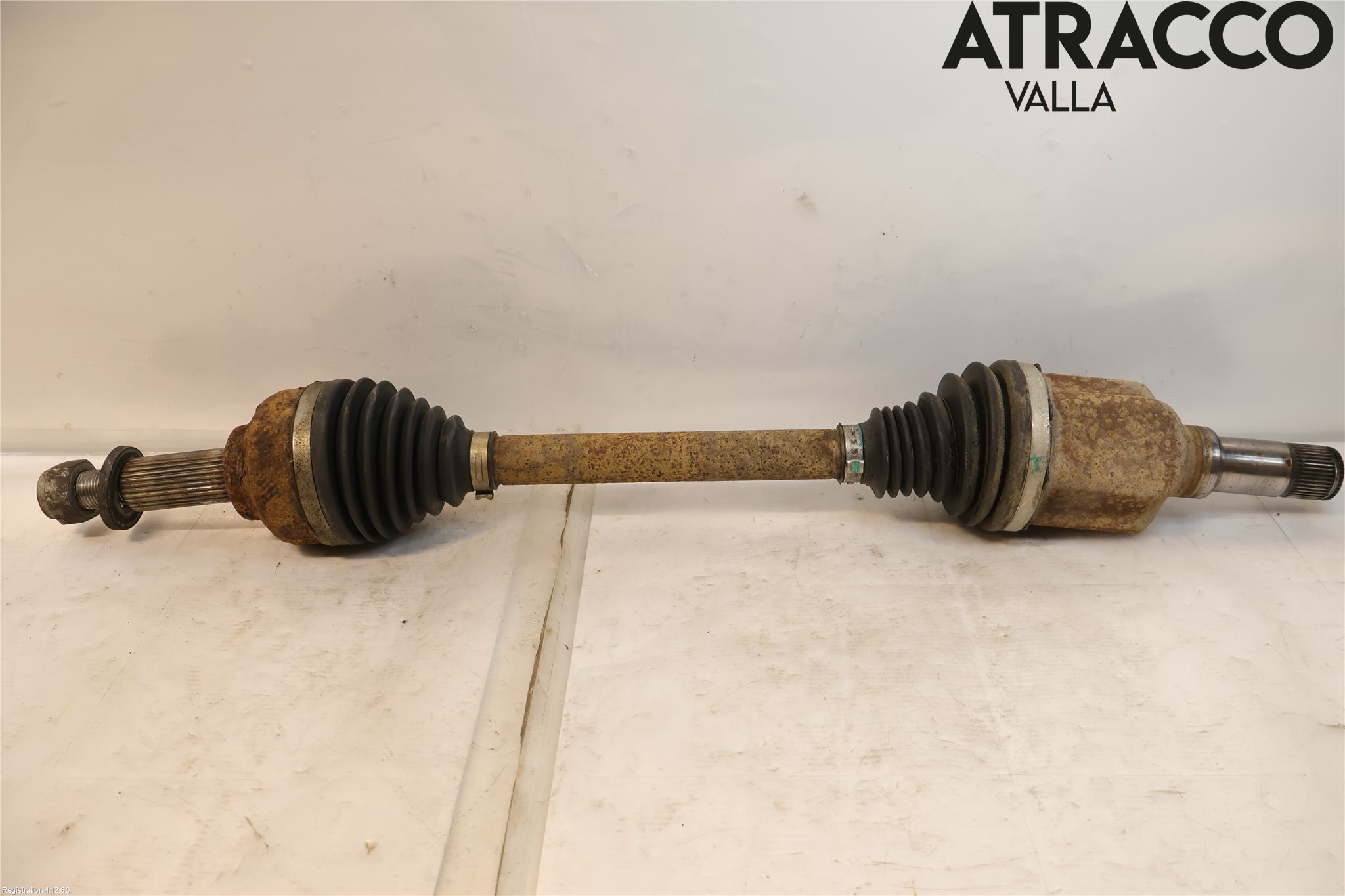 Ford TRANSIT/TOURNEO CUSTOM 13-24 Drivaxel Fram Vänster