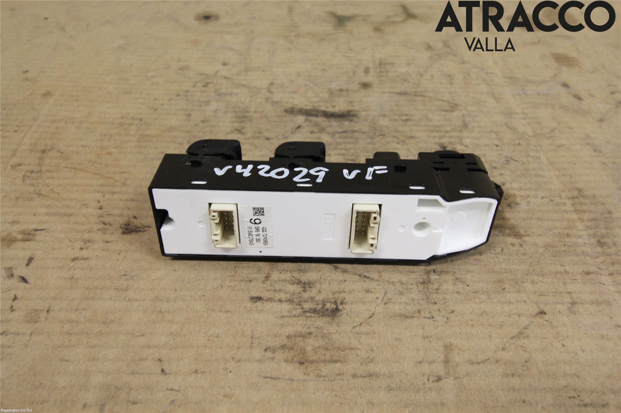 Mazda 3 III 14-19 Strömställare Elhiss