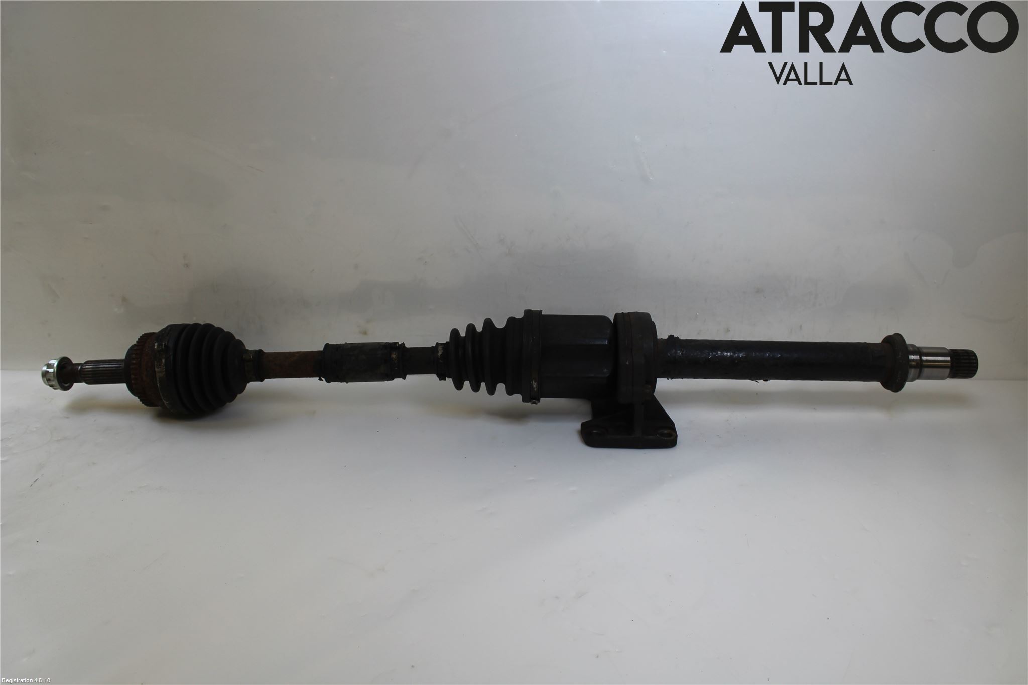 Toyota AVENSIS 03-06 Drivaxel Fram Höger