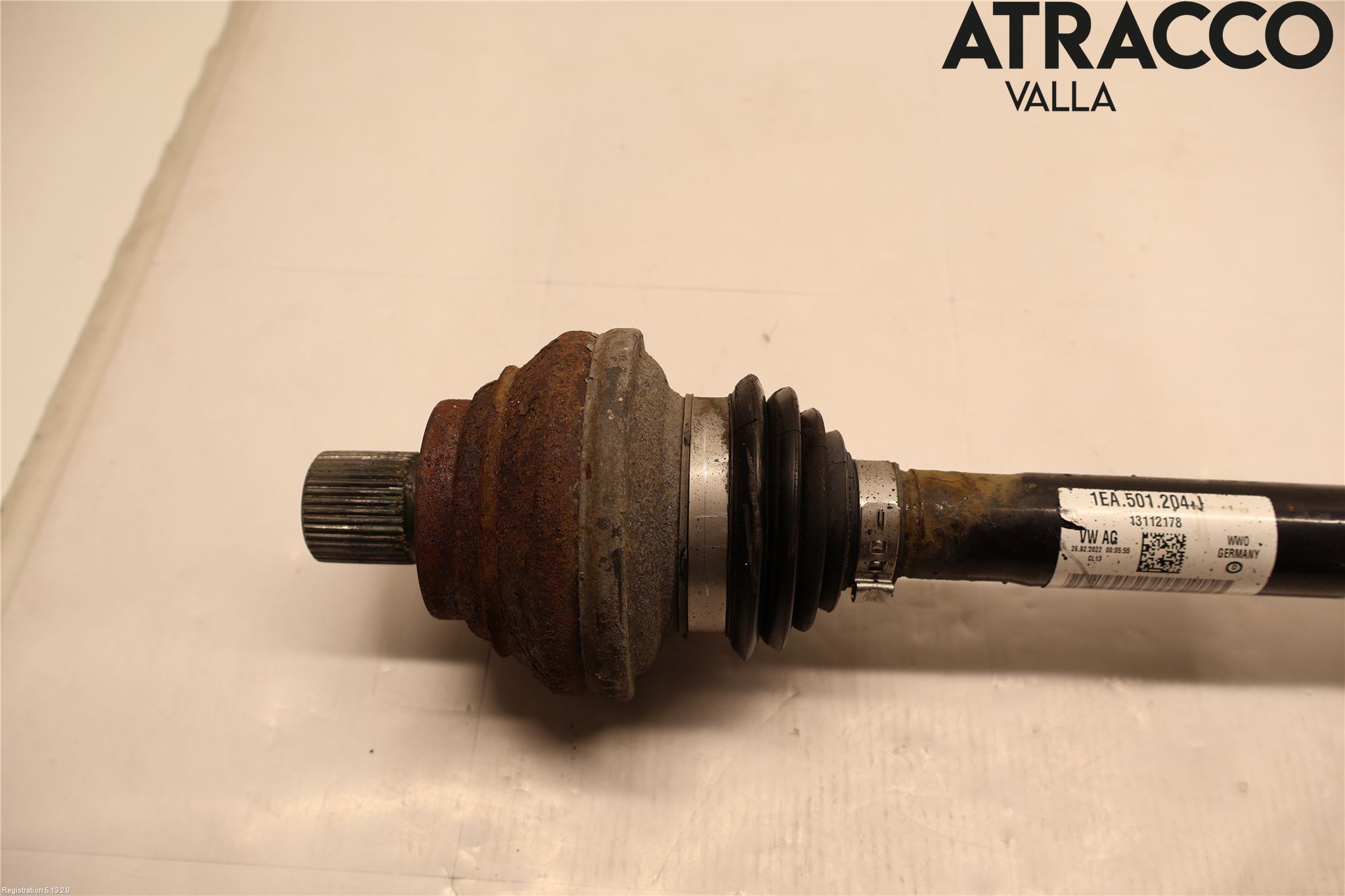Volkswagen VW ID.4 21- Drivaxel Bak Höger