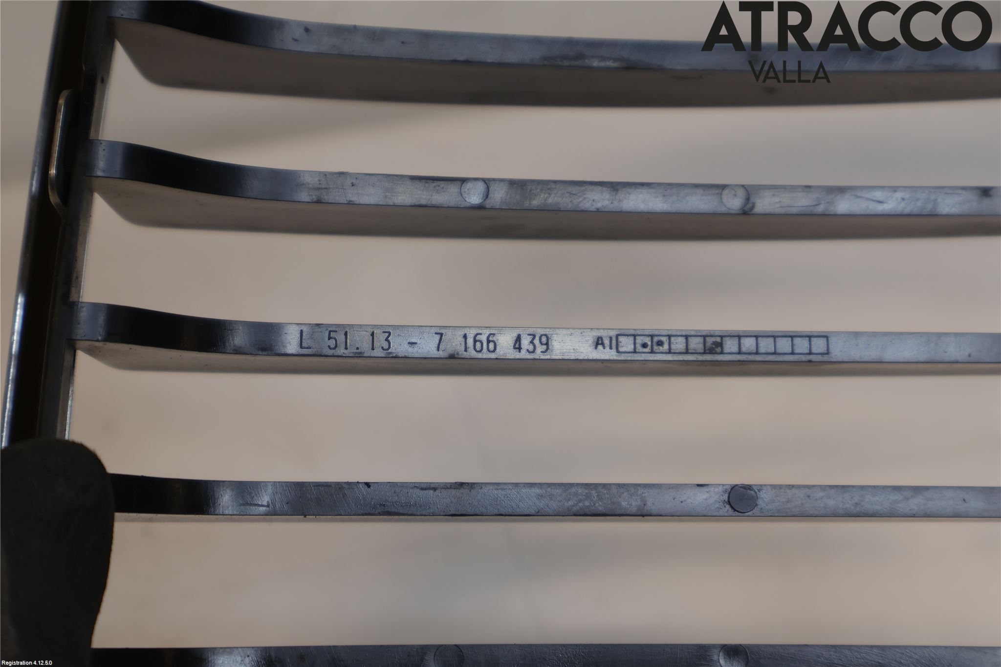 BMW 1 E87/81 5D/3D 03-11 Grilldel Vänster