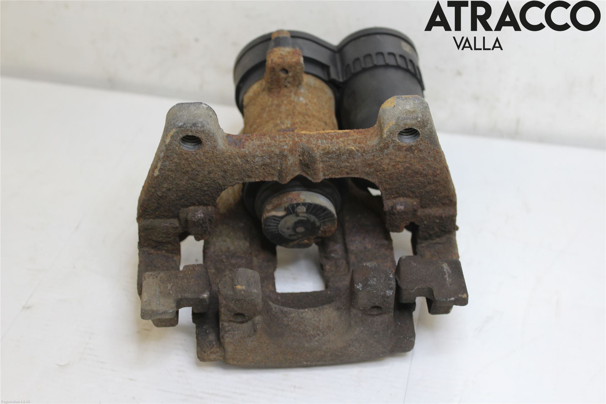 Jaguar F-PACE Bromsok Bak Vänster