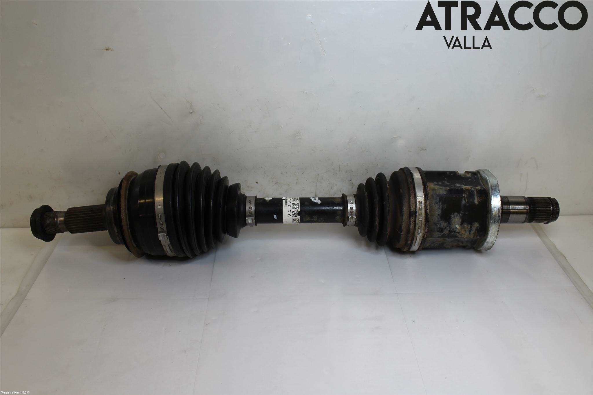 Toyota HILUX 16- Drivaxel Fram Höger