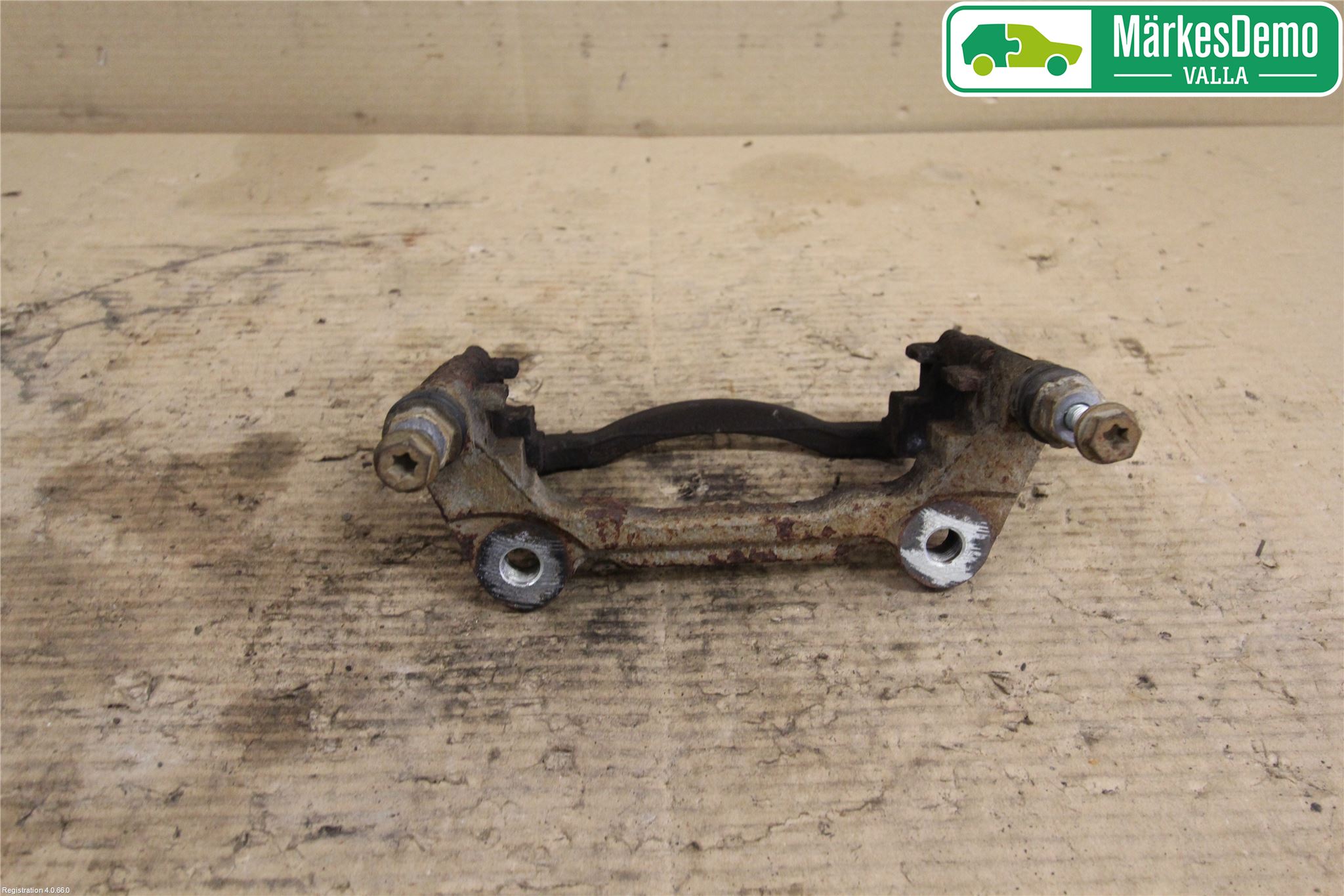 Skoda SUPERB 09-15 Bromsokshållare