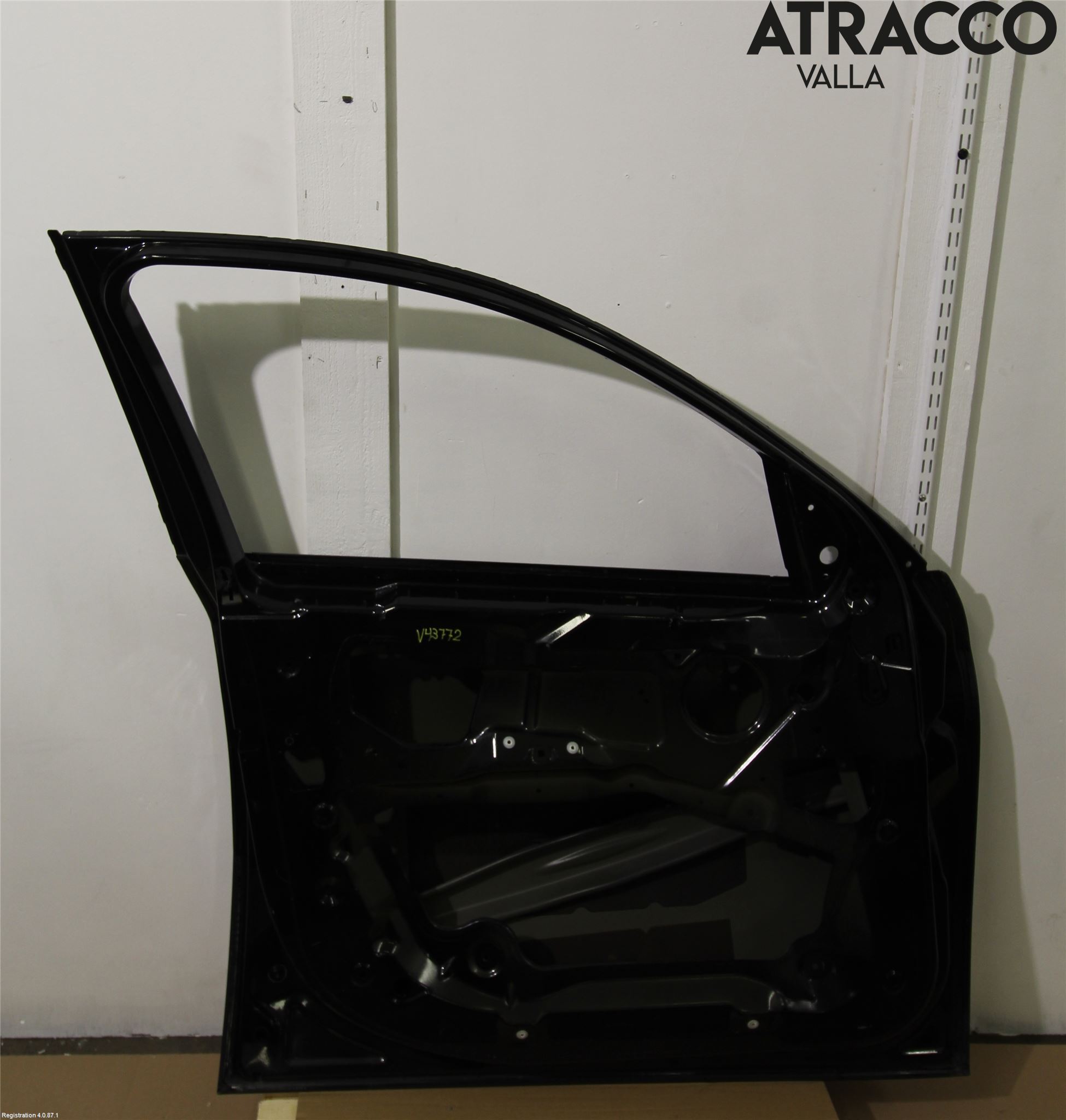 BMW X6 E71/E72   08-14 Dörr Fram Vänster