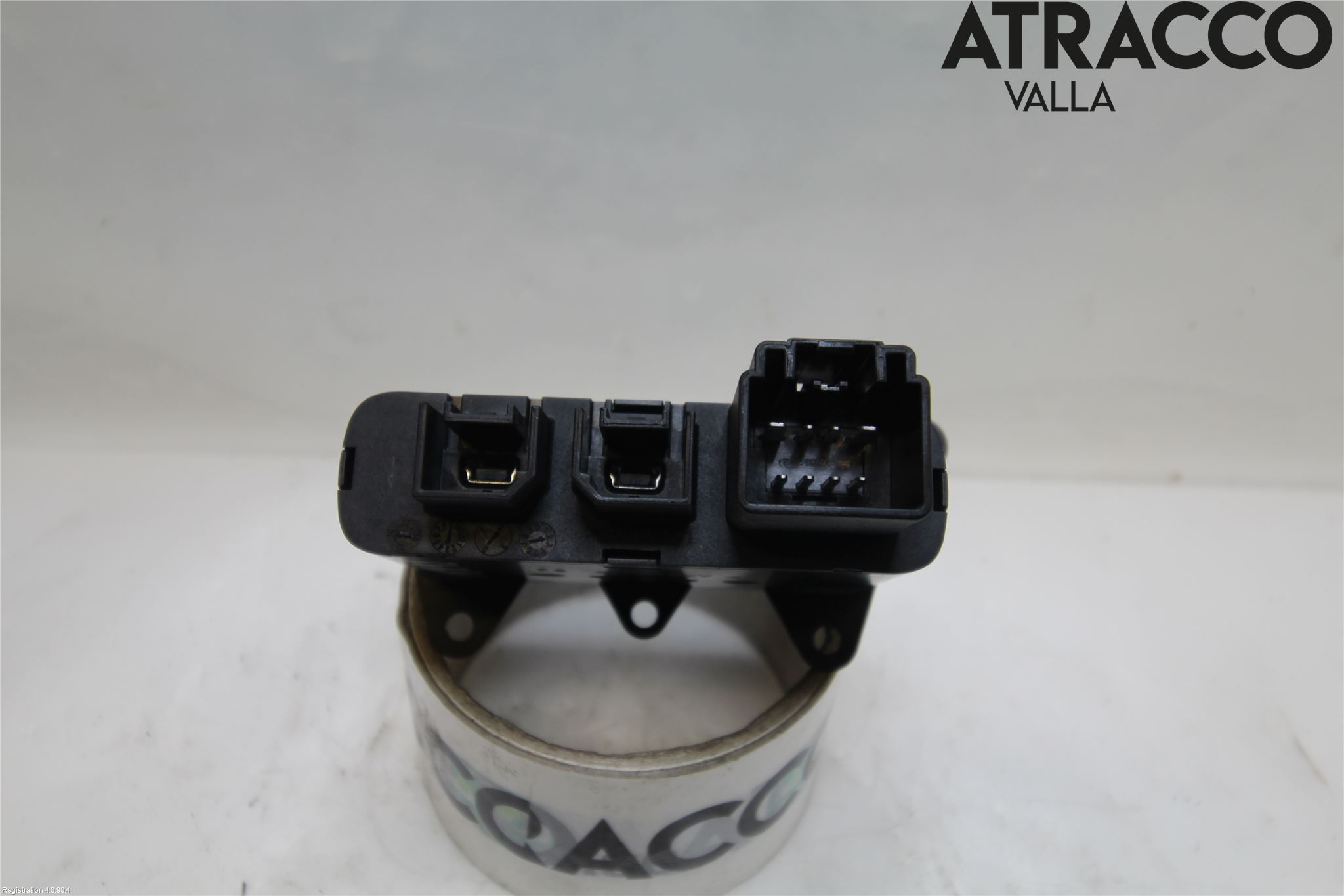 Jeep GRAND CHEROKEE 10-20 Usb Connection
