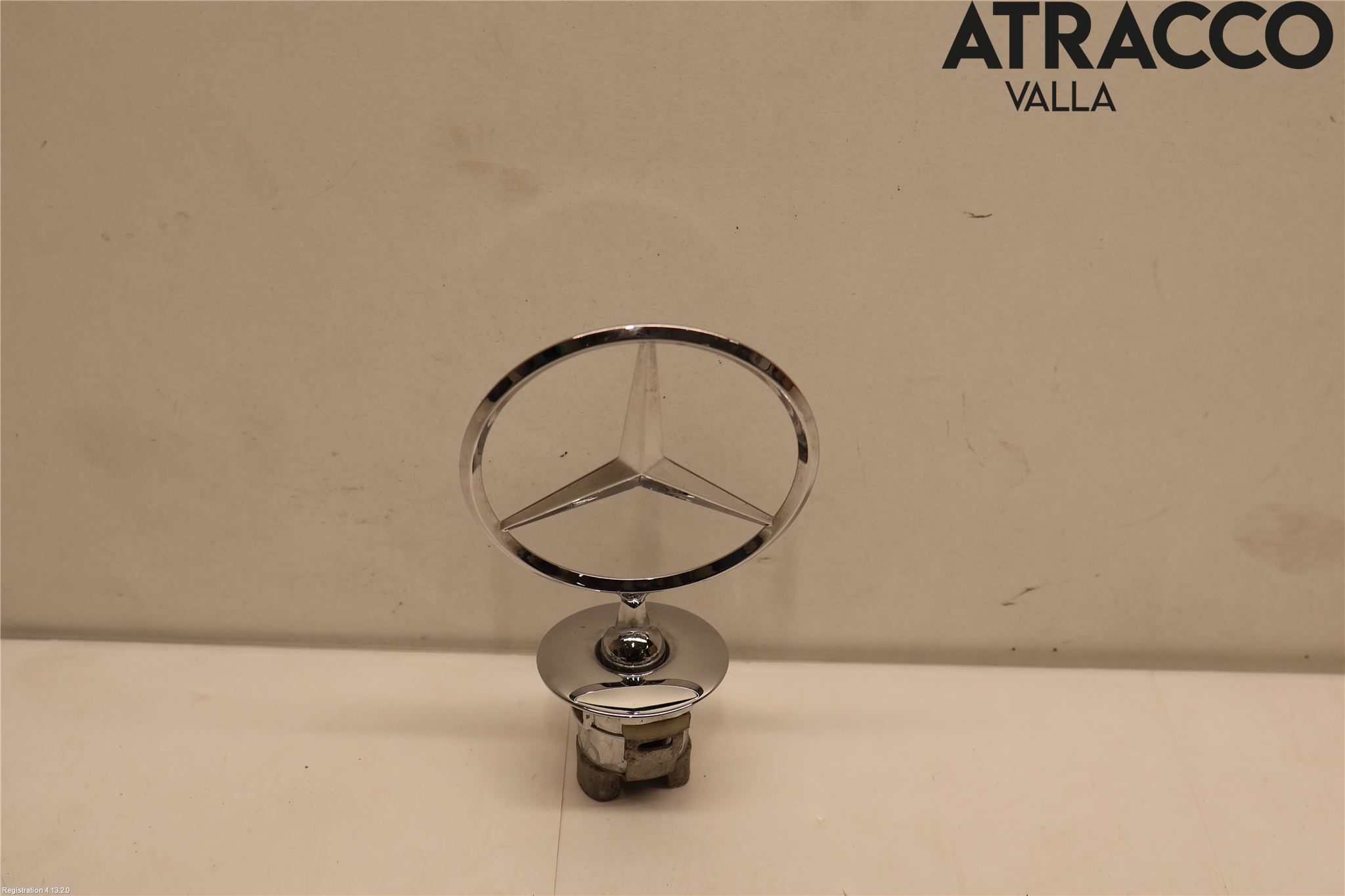 Mercedes-Benz MB E-KLASS (W212) 09-16 Emblem