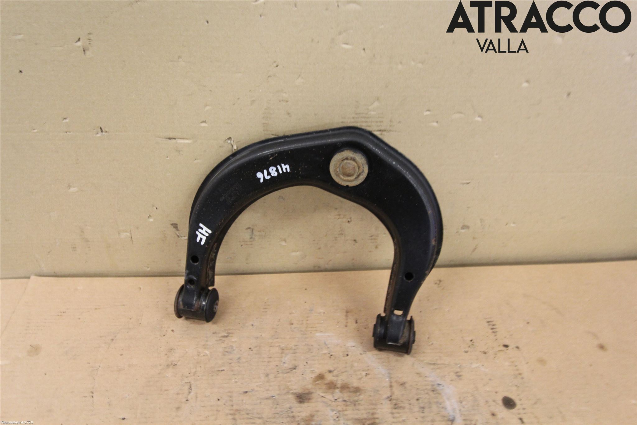 Volkswagen VW AMAROK 2H 10-22 Bärarm Fram Övre Hö