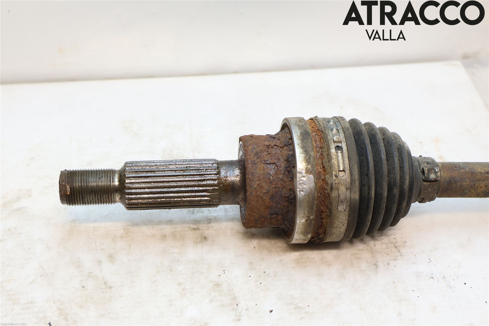 Ford KUGA 13-16 Drivaxel Bak Vänster