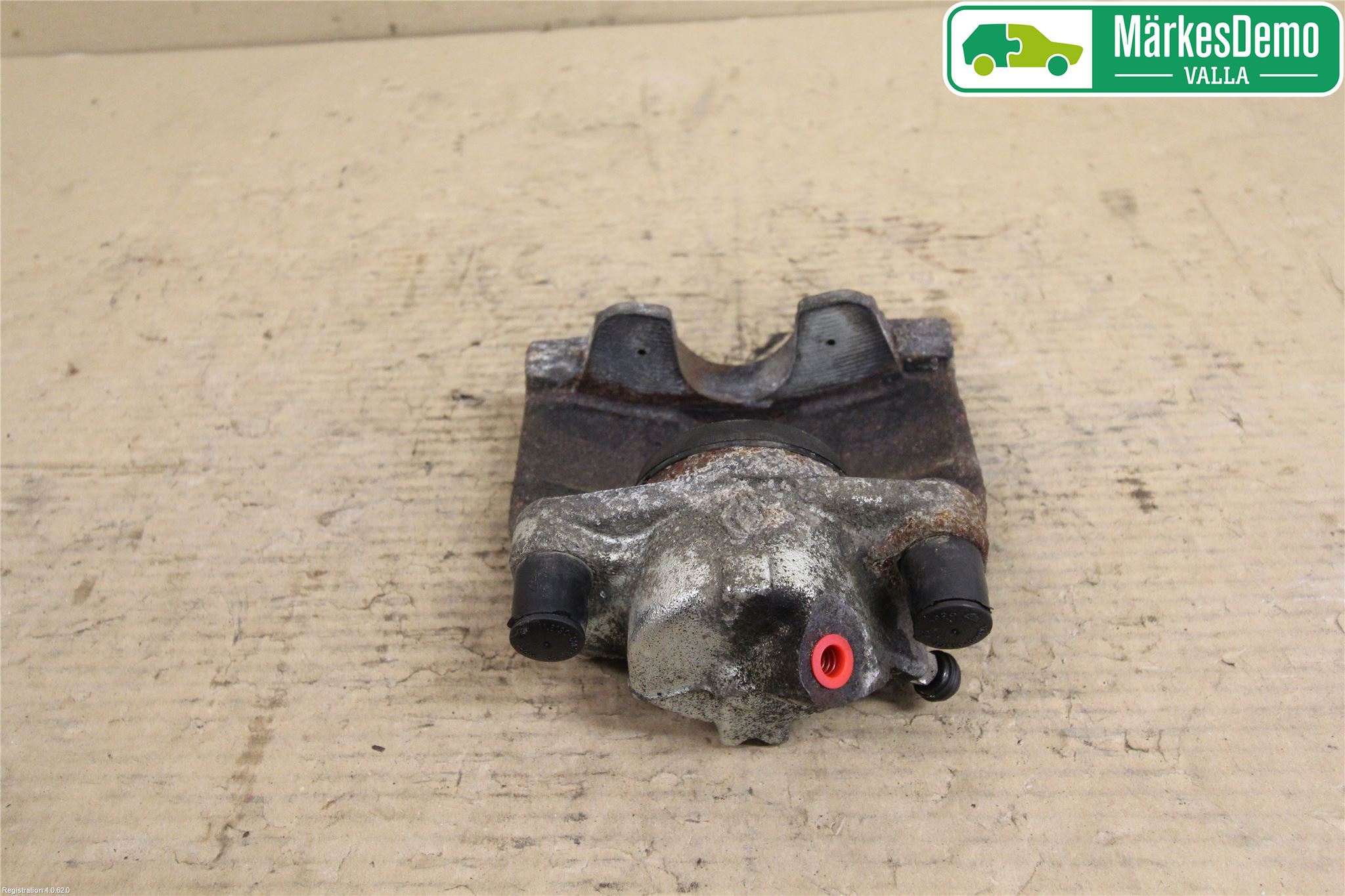 Dacia DUSTER 10-17 Bromsok Fram Vänster