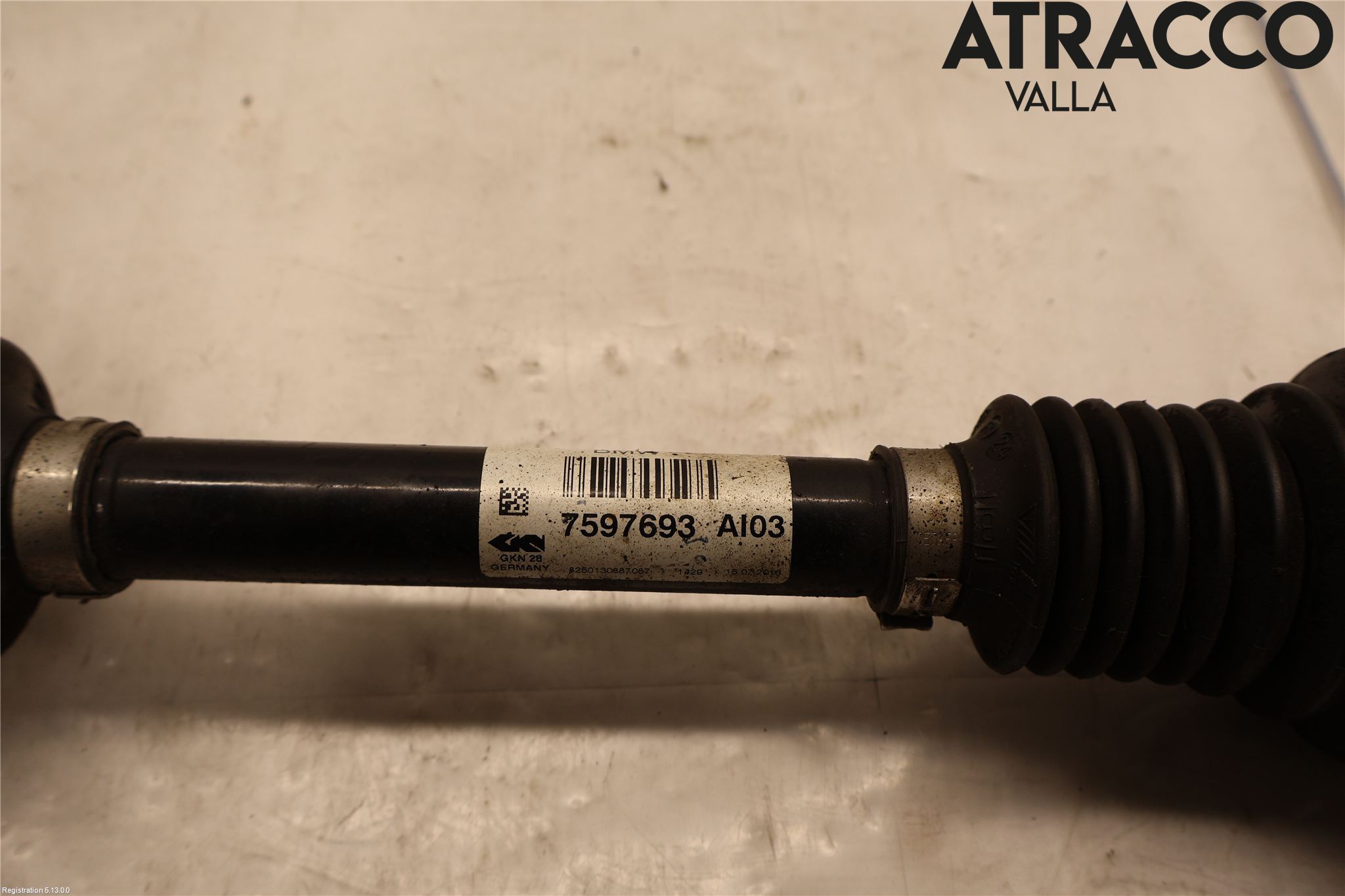 BMW 4 F36 Gran Coupé 14-20 Drivaxel Fram Vänster