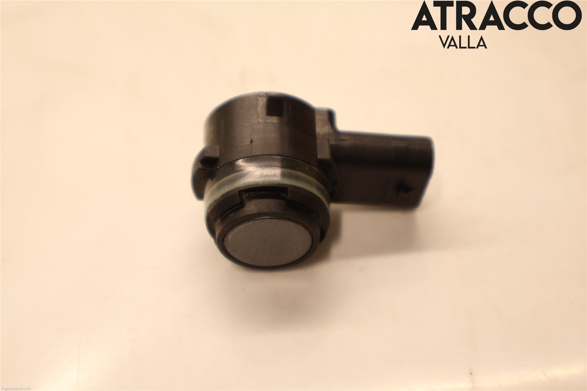 Volkswagen VW TOURAN 16- Parkeringshjälp Frontsensor