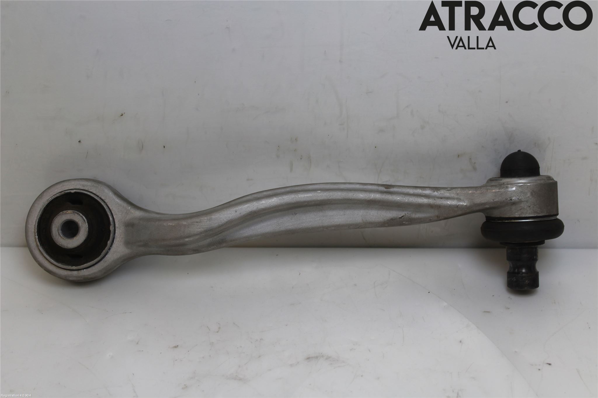 Audi A6/S6     05-11 Bärarm Fram Övre Hö