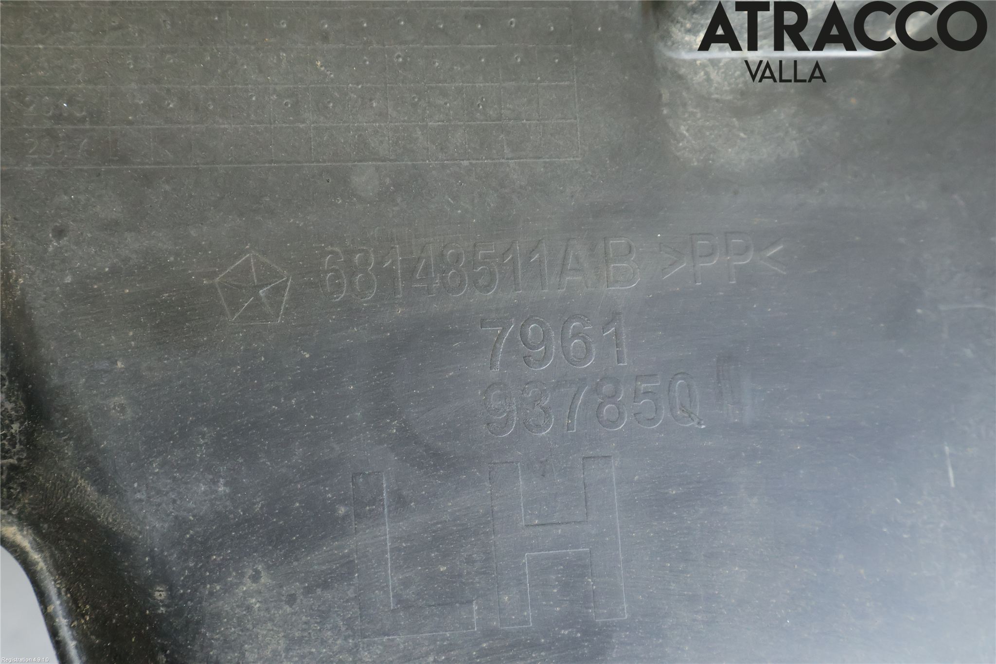 Dodge PICK UP RAM 81- Skärm Inner