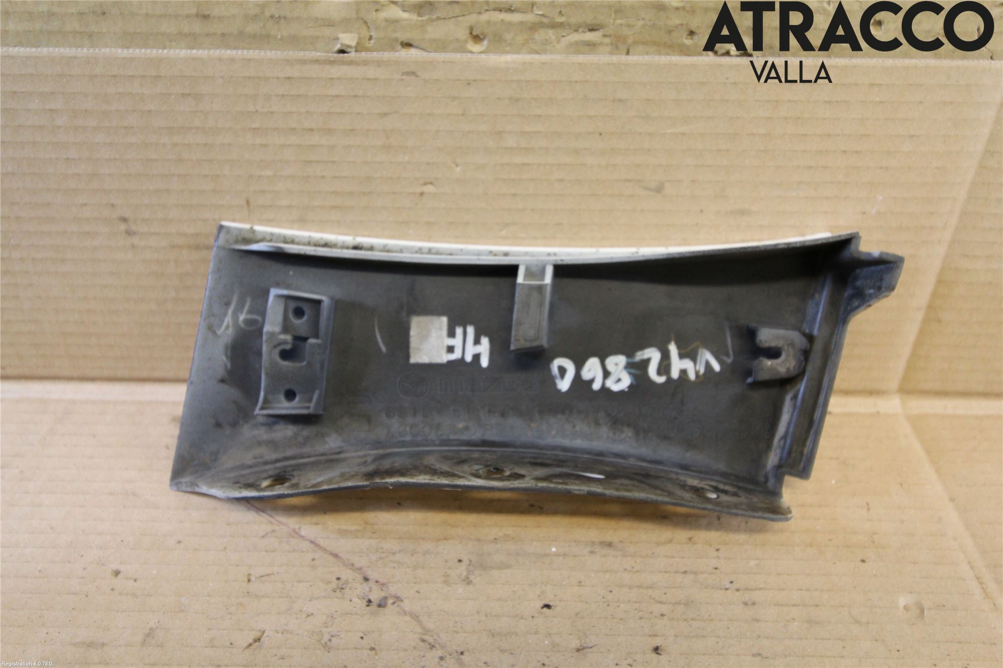 Mazda 6 08-13 Skärm Hörn Utfyllnad Fram