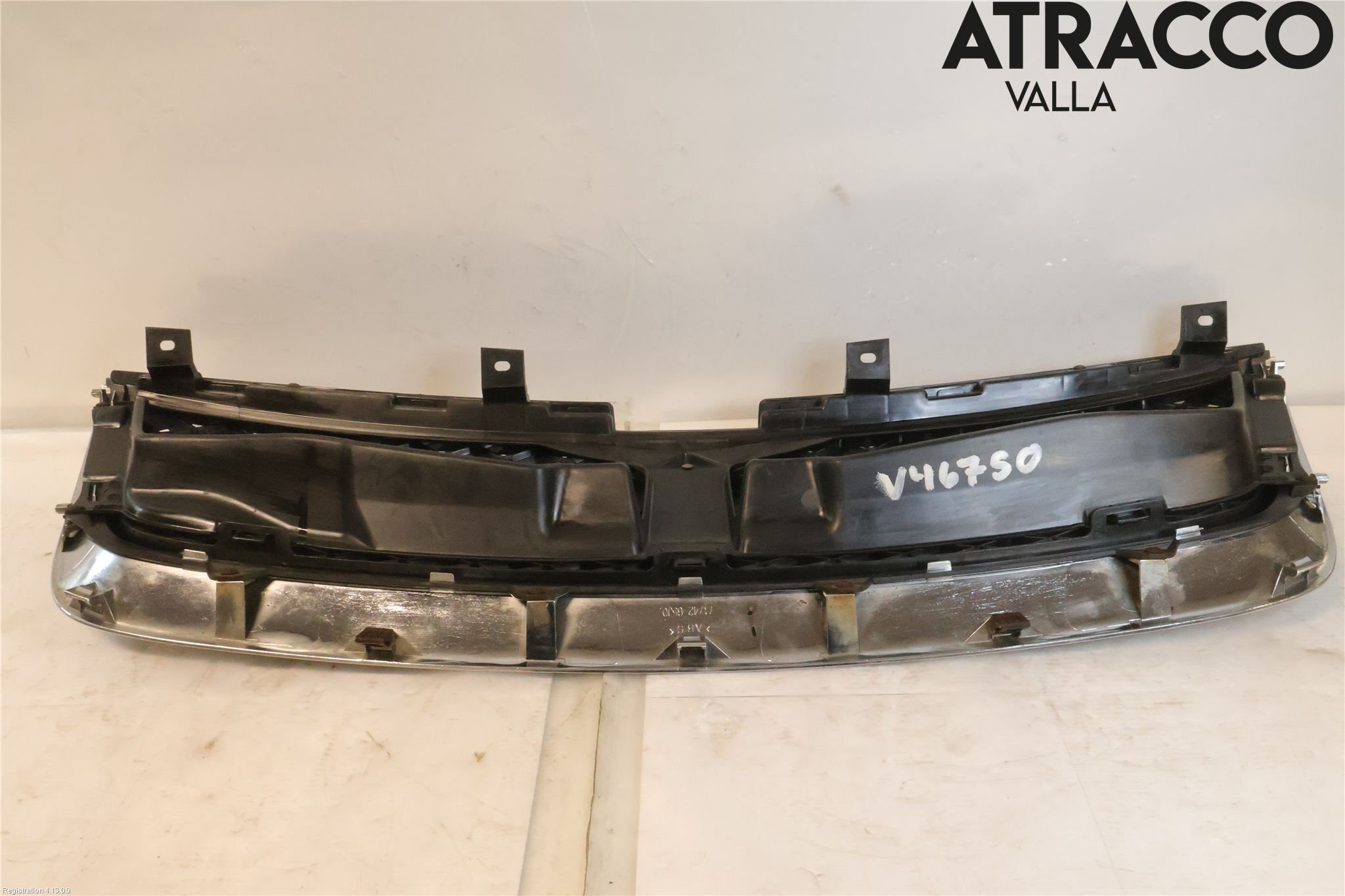 Suzuki GRAND VITARA II 06-14 Grill Komp