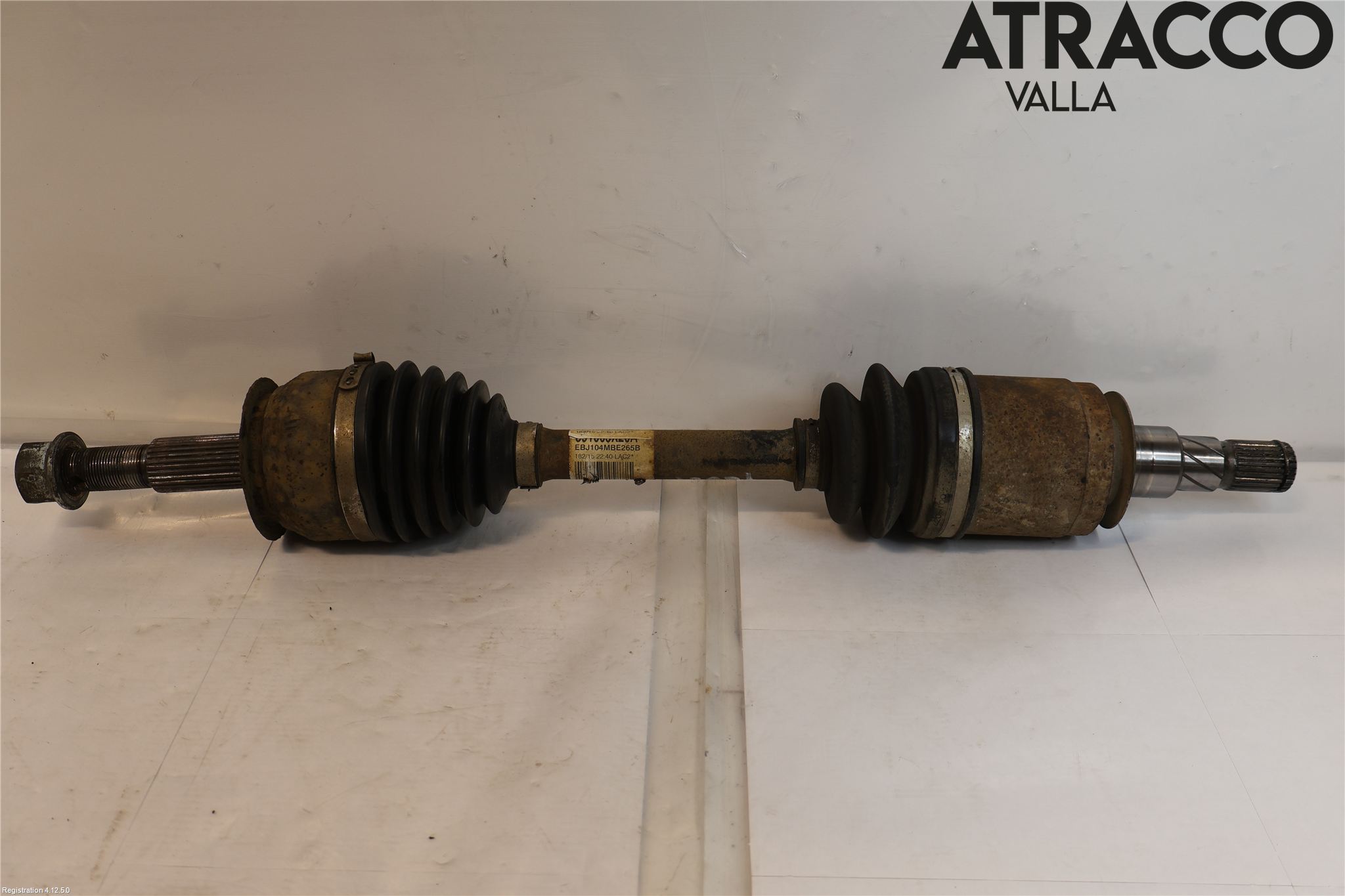 Nissan NAVARA 05-16 Drivaxel Fram Vänster