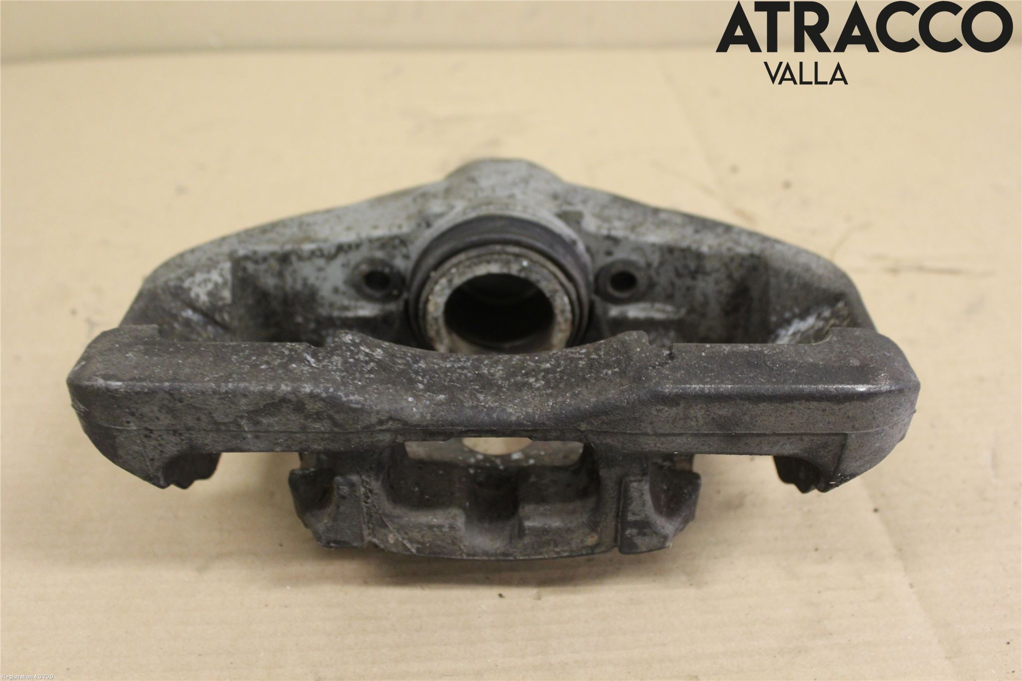 BMW 5 F10/F11/F18 09-17 Bromsok Fram Vänster
