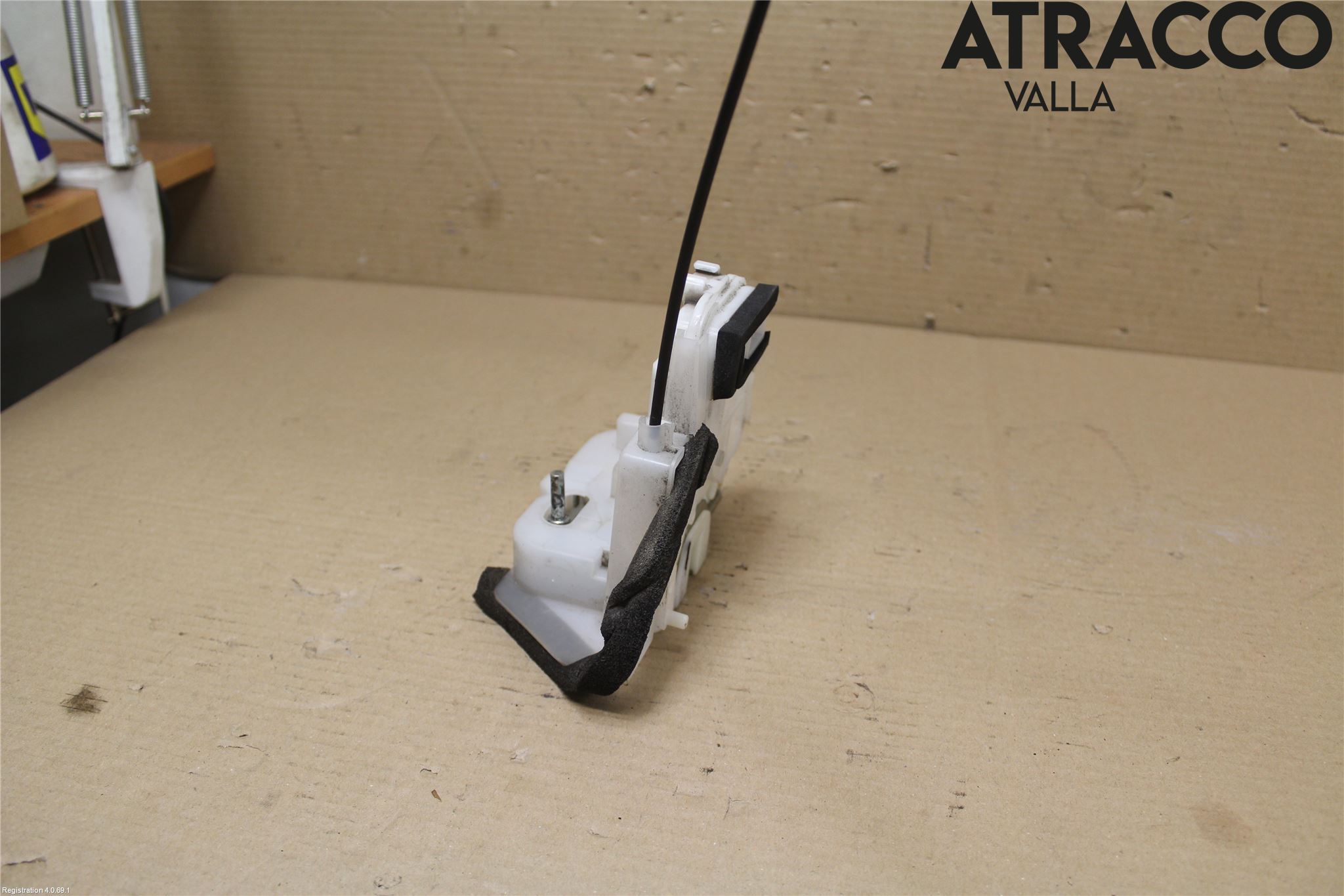 Subaru FORESTER SH  08-13 Låskista-Dörrlås