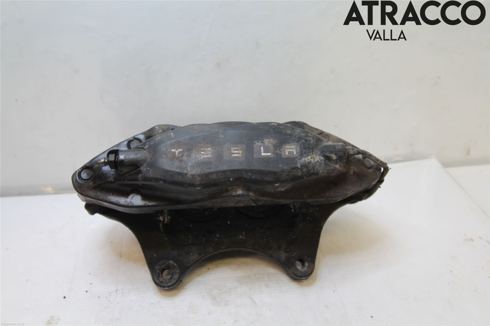 Tesla MODEL S 13- Bromsok Fram Vänster