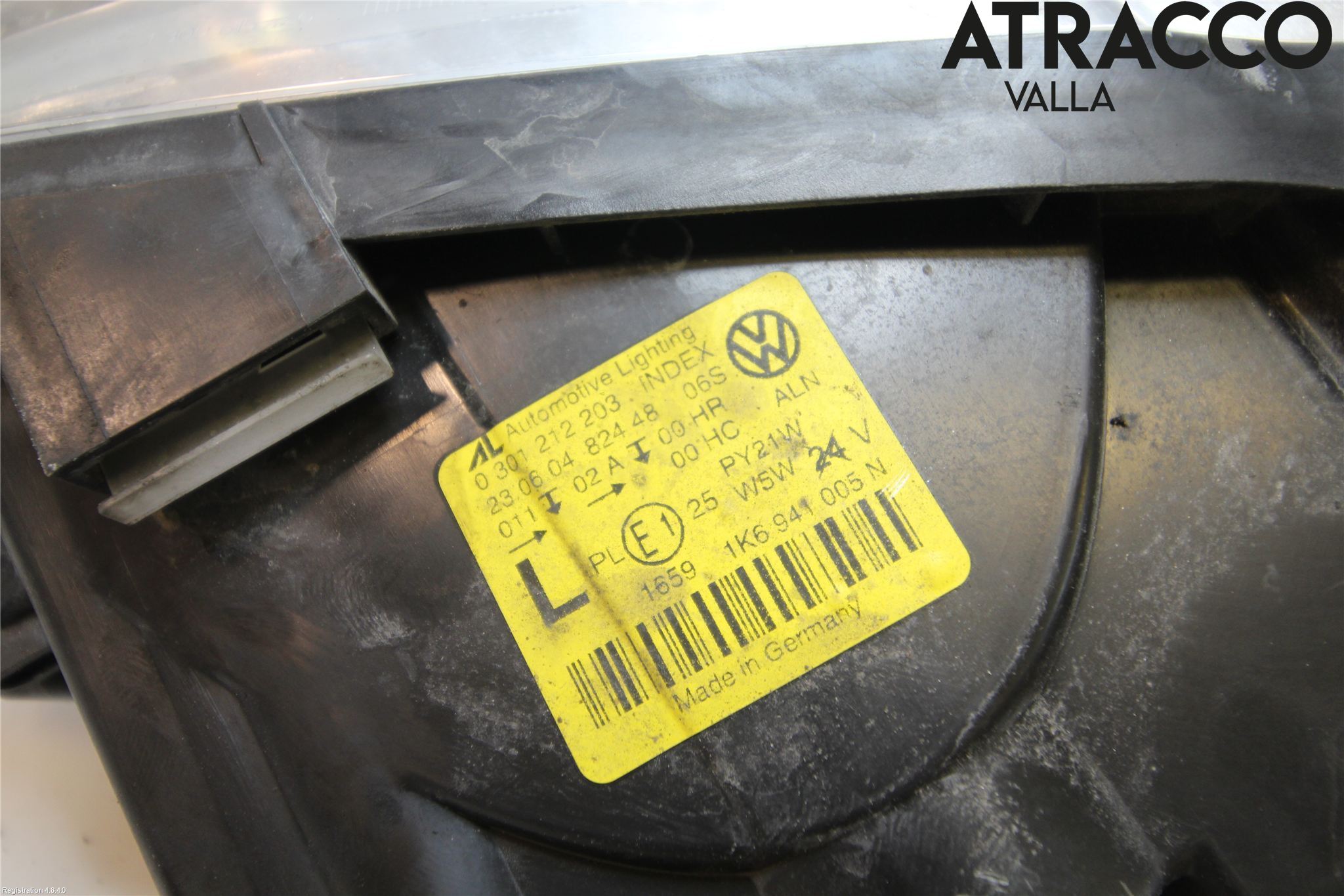 Volkswagen VW GOLF V 04-09 Strålkastare Vänster