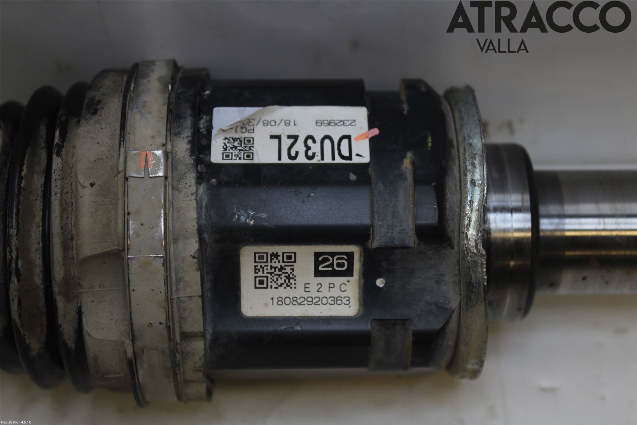 Toyota RAV4 13-18 Drivaxel Fram Vänster