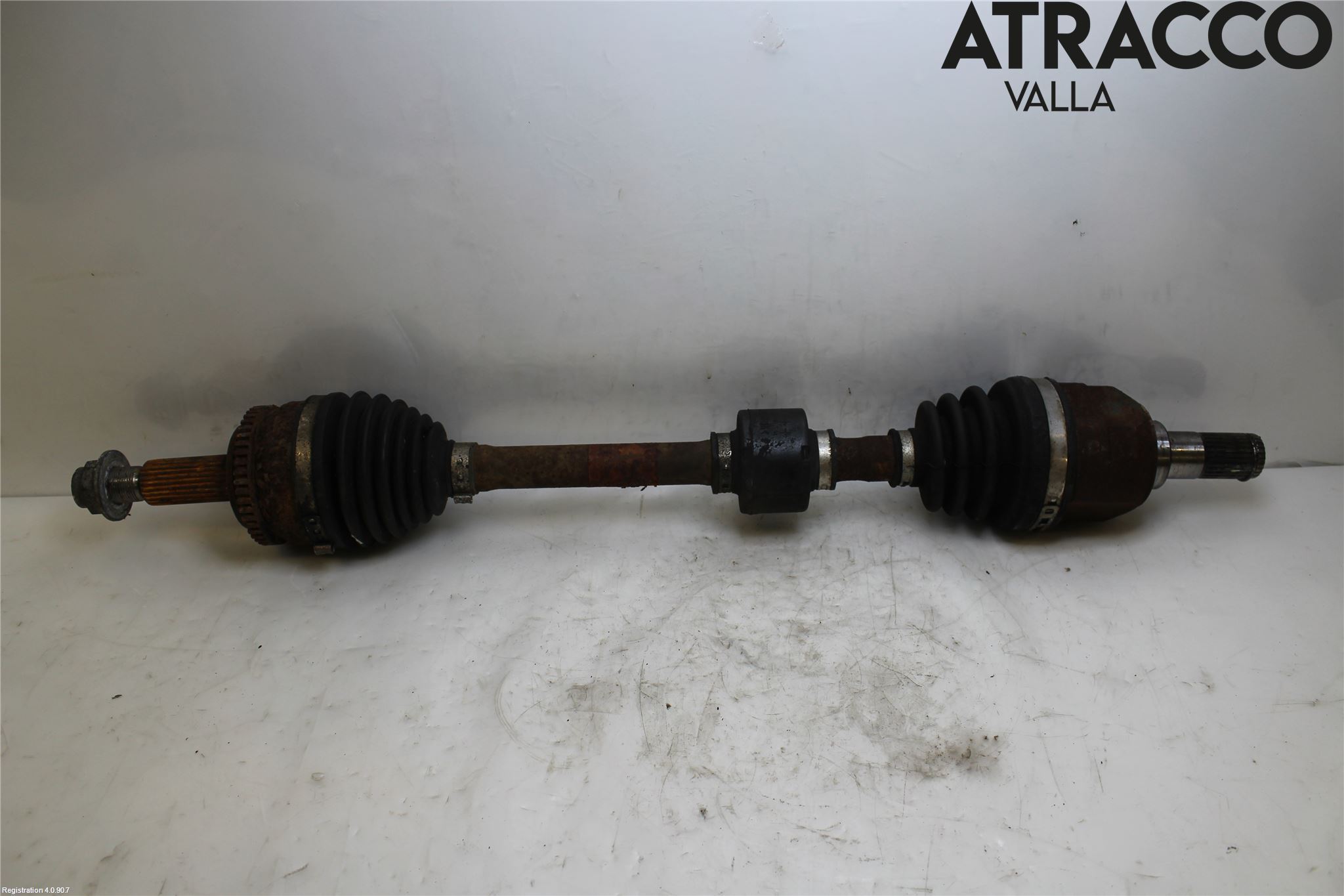 Hyundai i30 GD 13-17 Drivaxel Fram Vänster