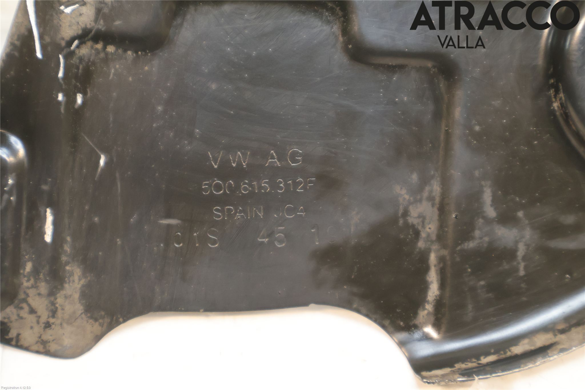 Seat TARRACO 19- Bromssköld Fram